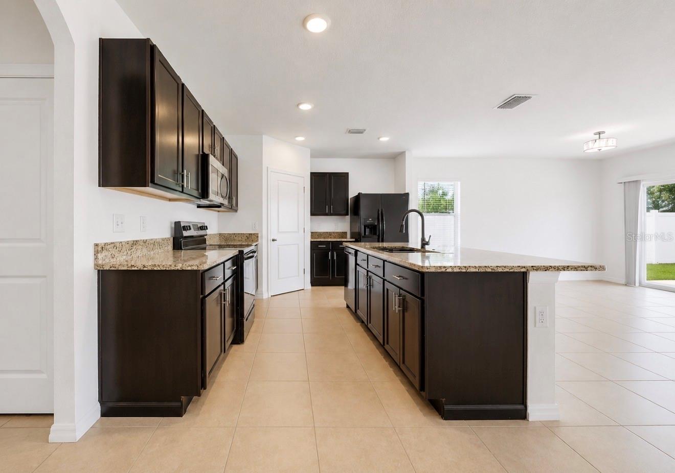 14127 ARBOR PINES DR, RIVERVIEW, FL, 33579