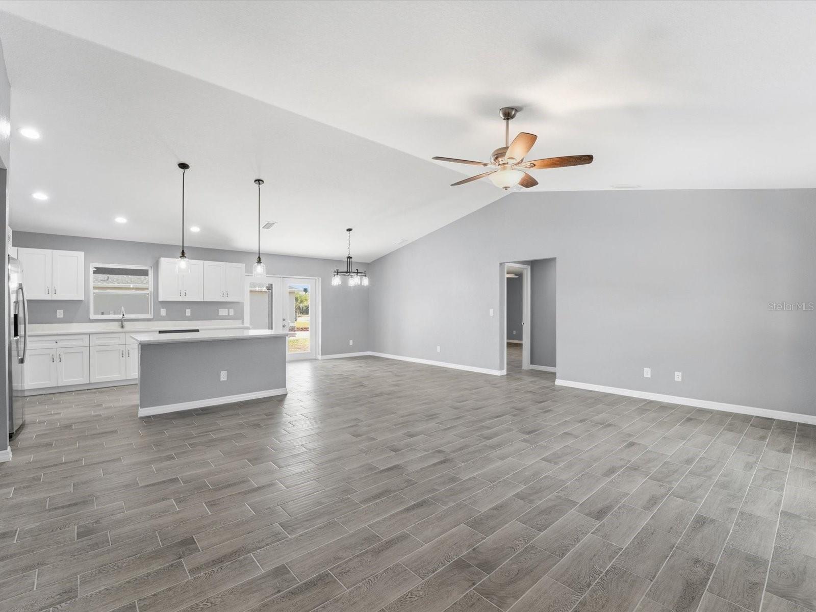 12081 SNOW BIRD AVE, PORT CHARLOTTE, FL, 33981