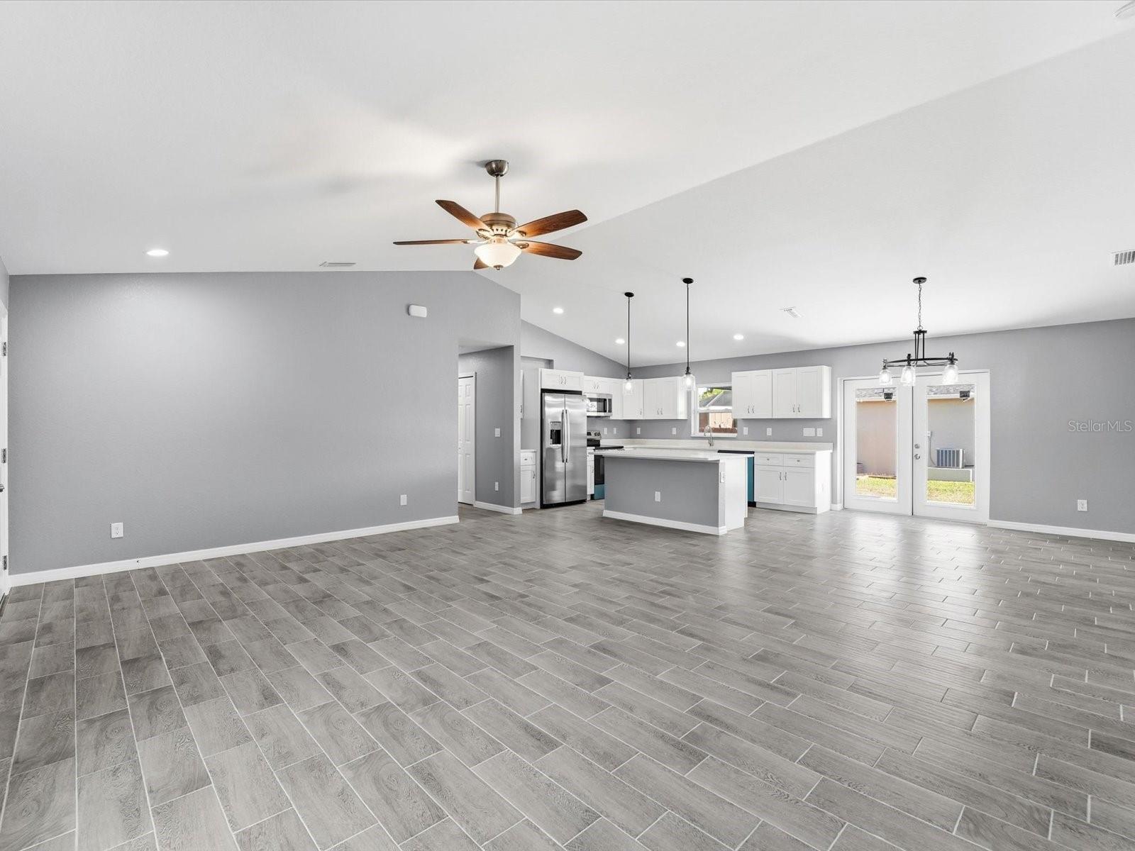 12081 SNOW BIRD AVE, PORT CHARLOTTE, FL, 33981