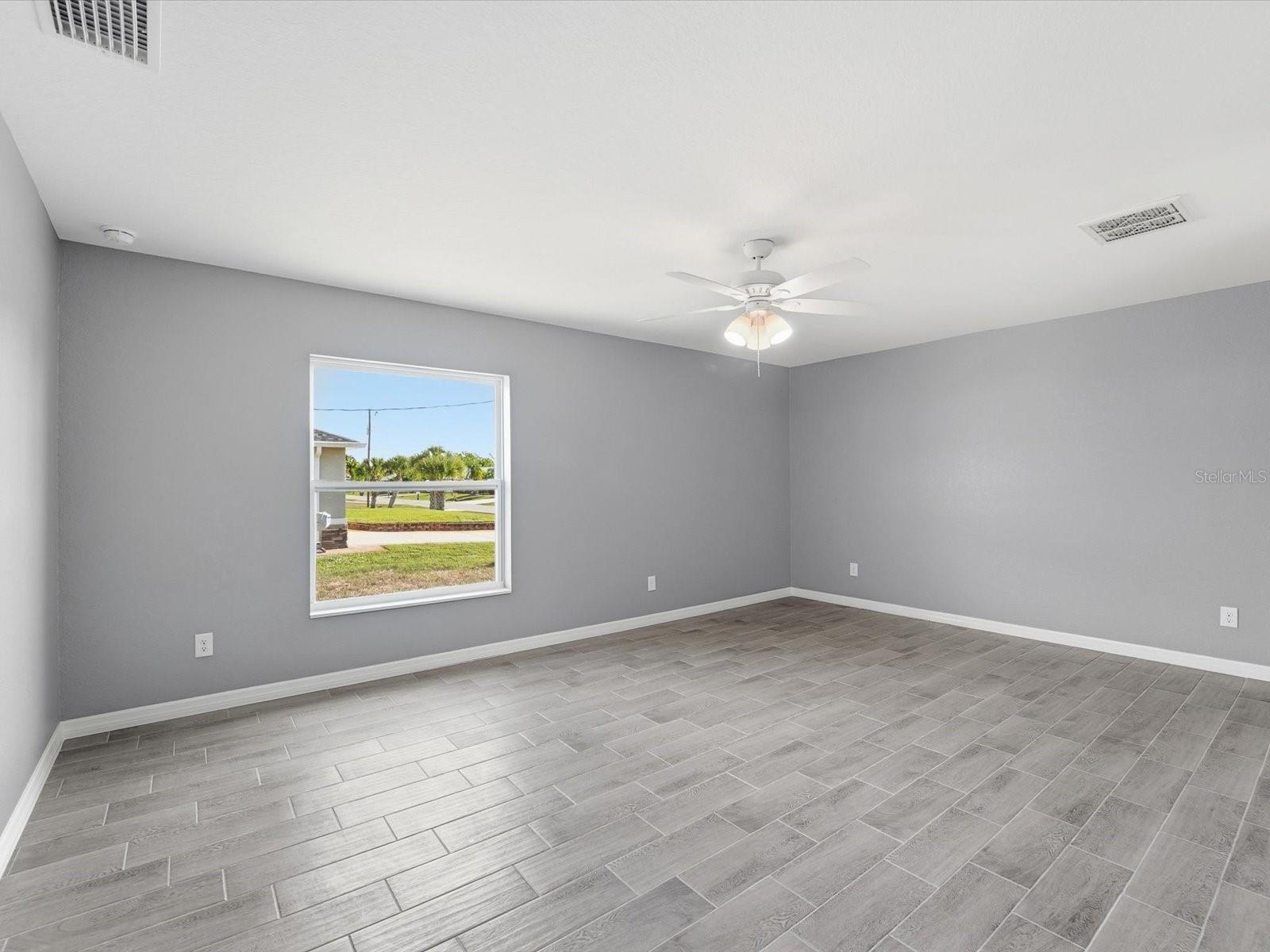 12081 SNOW BIRD AVE, PORT CHARLOTTE, FL, 33981