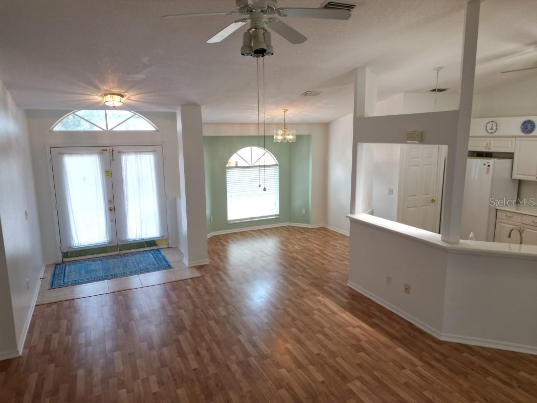 12125 KNOTTY PINE LOOP, SAN ANTONIO, FL, 33576