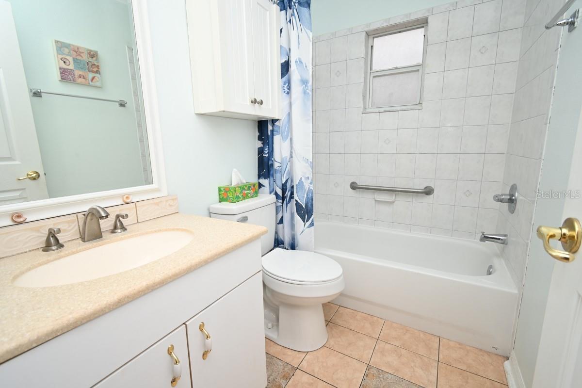 12125 KNOTTY PINE LOOP, SAN ANTONIO, FL, 33576