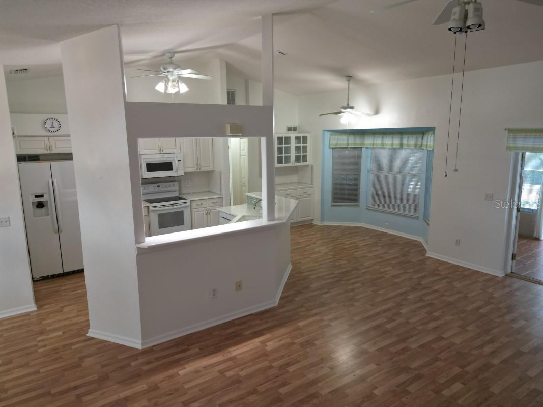 12125 KNOTTY PINE LOOP, SAN ANTONIO, FL, 33576