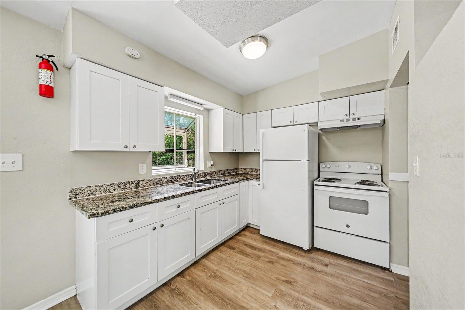 5909 WOLF RD, ORLANDO, FL, 32808