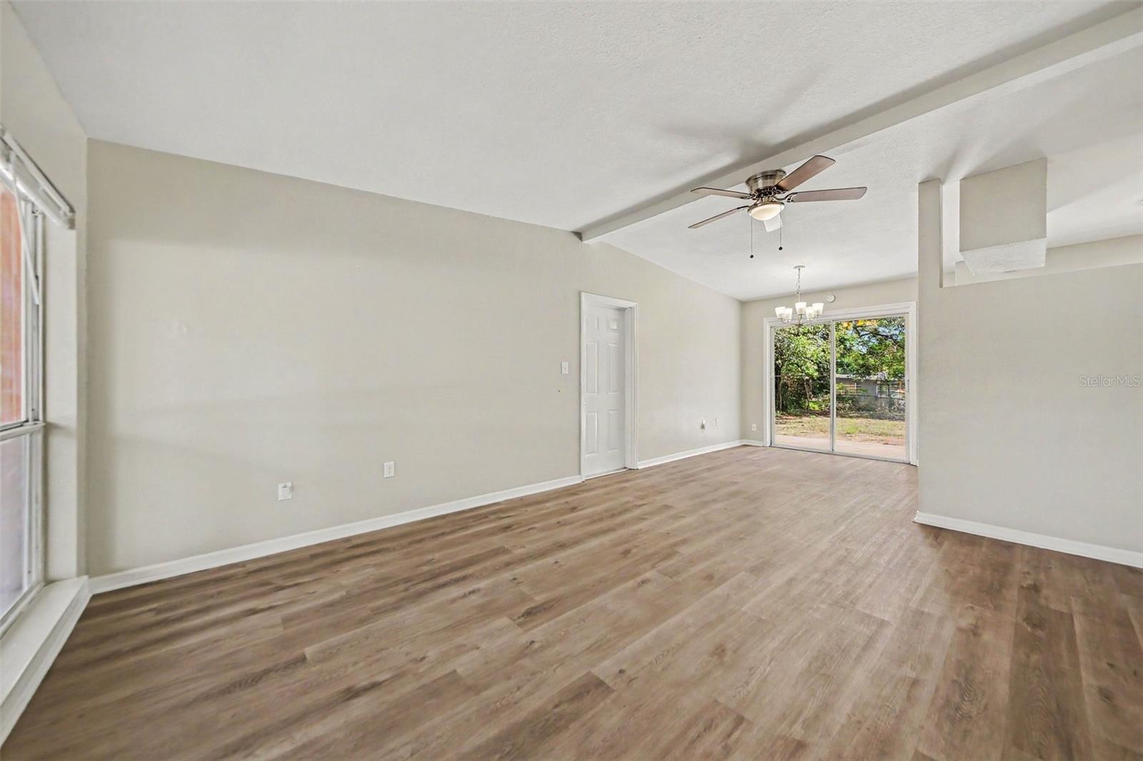 5909 WOLF RD, ORLANDO, FL, 32808