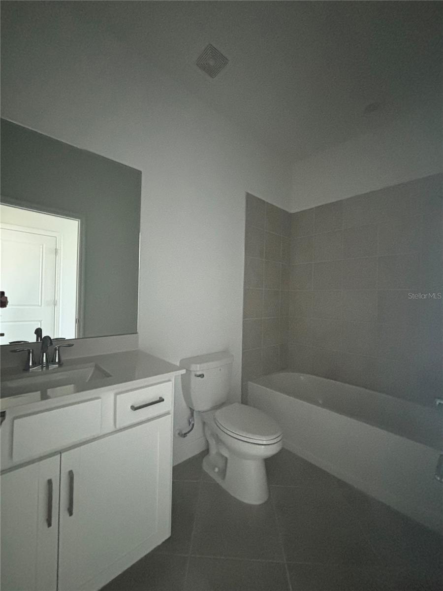 7869 LAKES EDGE LN, PORT CHARLOTTE, FL, 33981