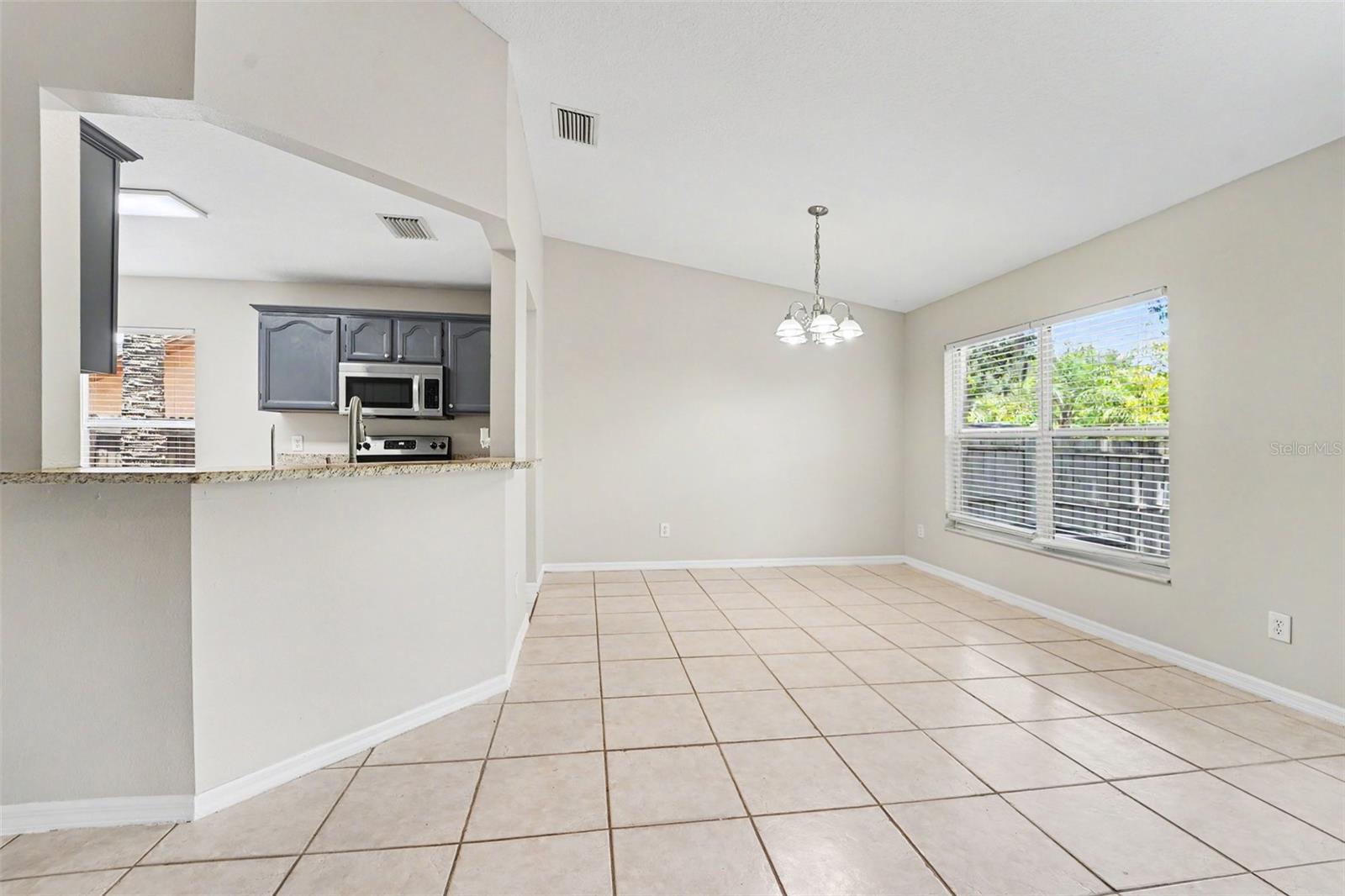7603 SAVANNAH LN, TAMPA, FL, 33637