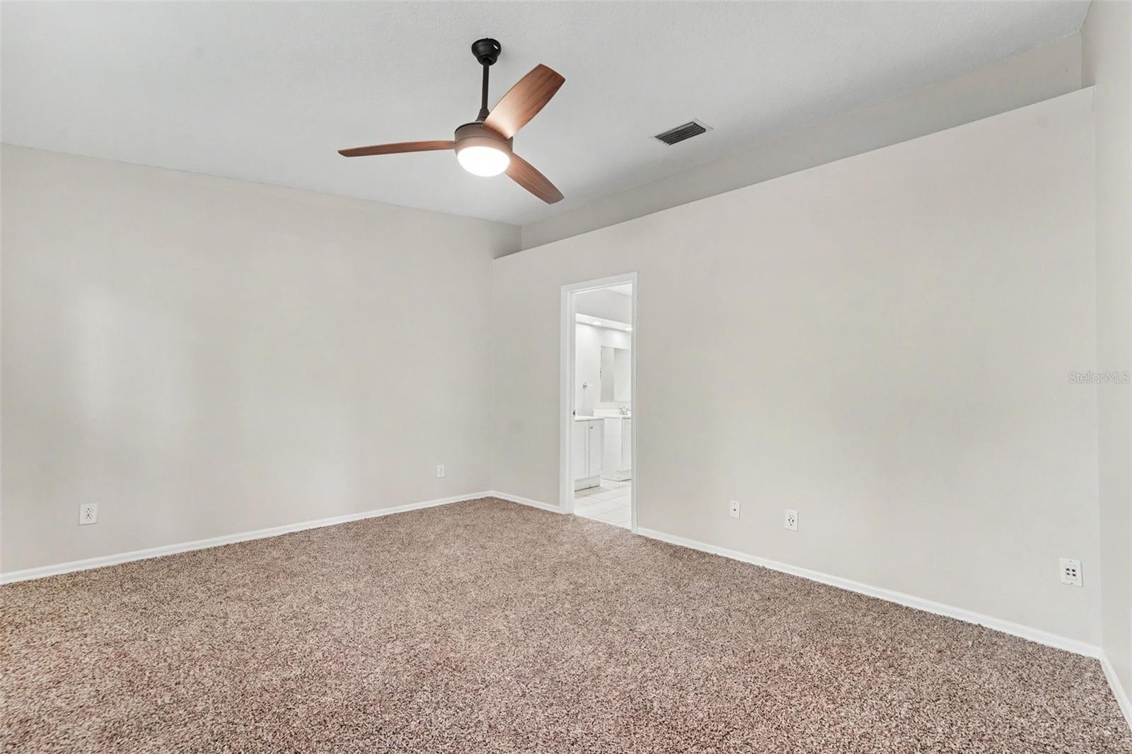 7603 SAVANNAH LN, TAMPA, FL, 33637