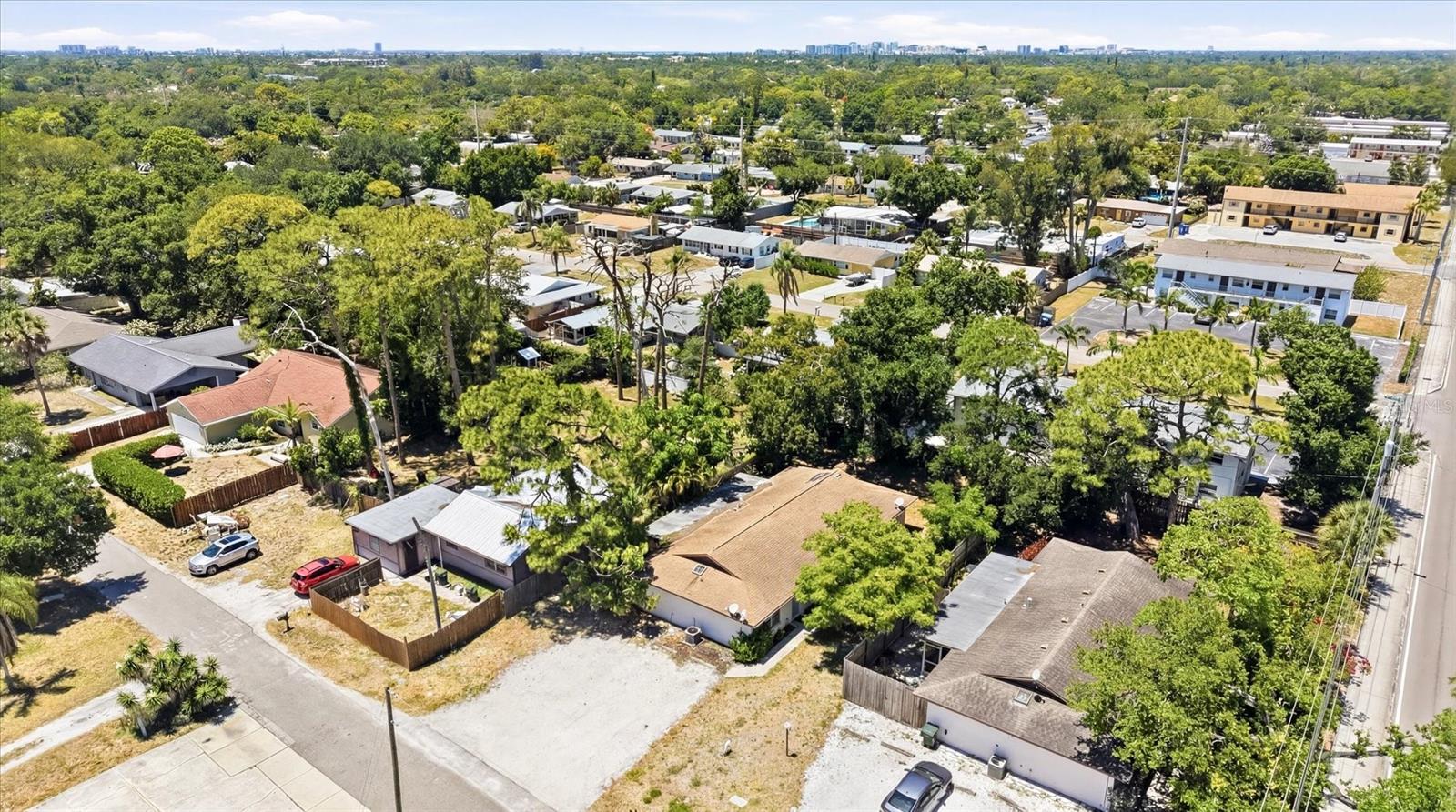 2777 DUEBY ST, SARASOTA, FL, 34231