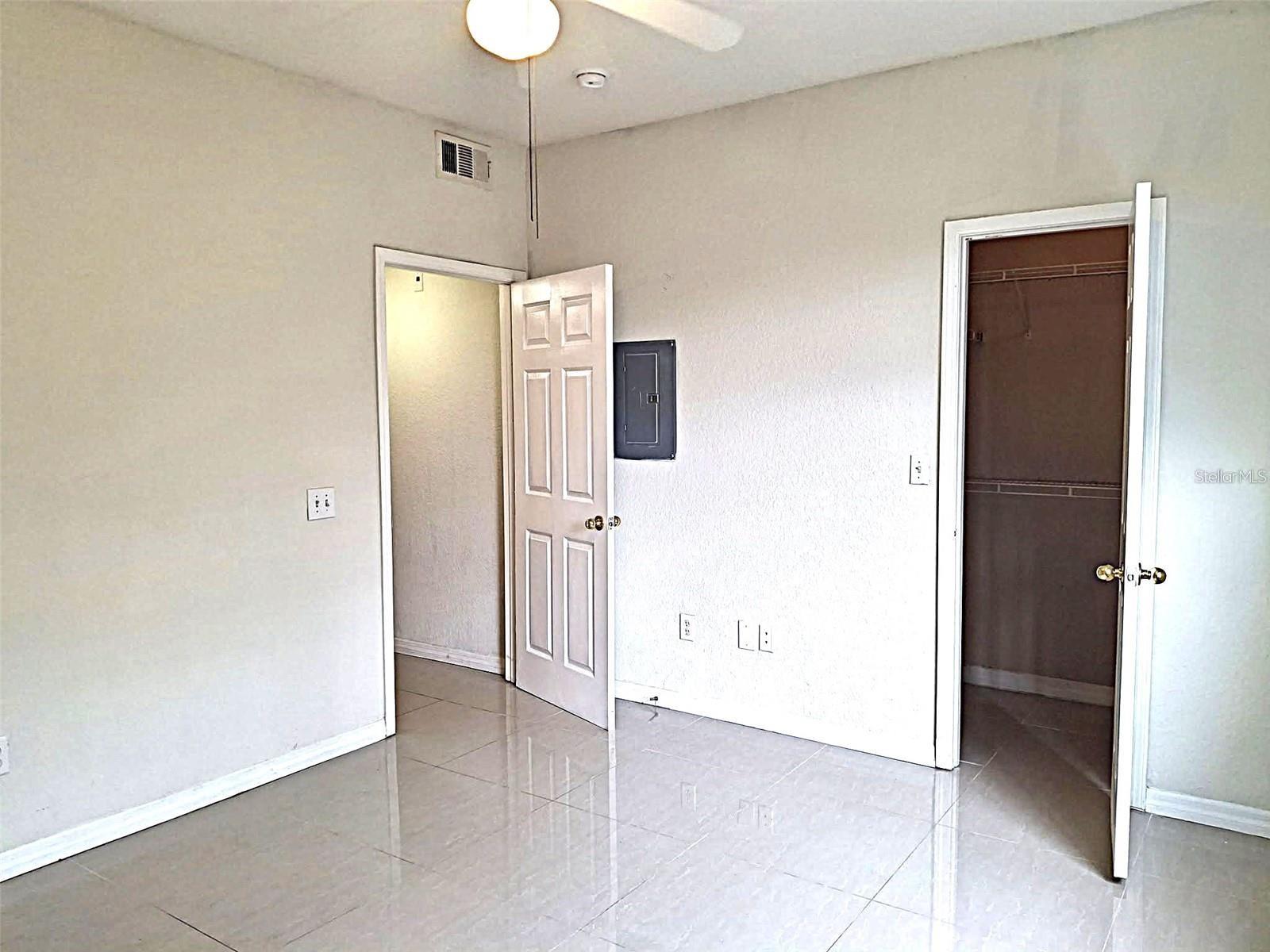 13304 SANCTUARY CV #303, TAMPA, FL, 33637