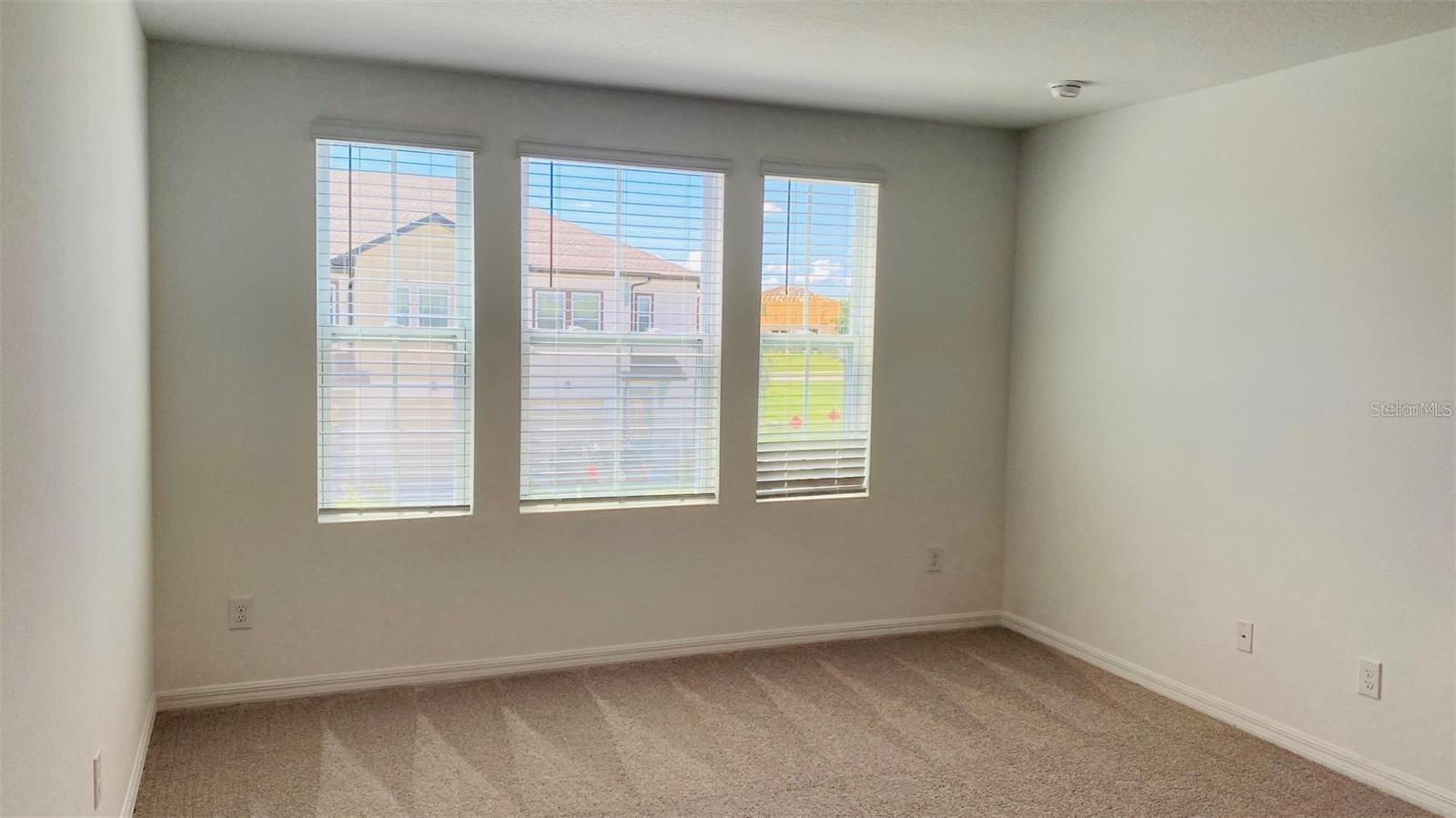 1621 PELICAN DR, DAVENPORT, FL, 33896