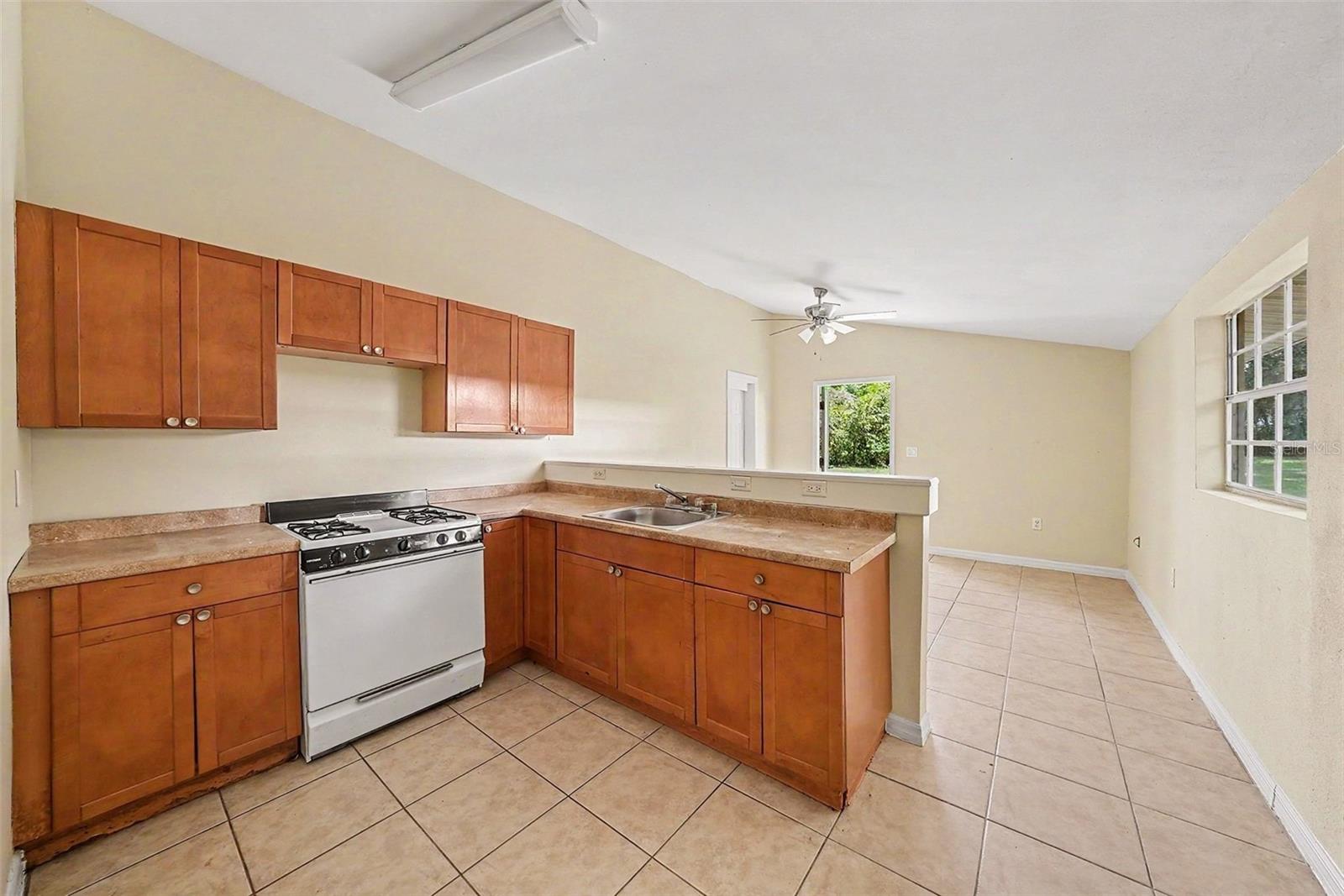 5738 HORTON RD, PLANT CITY, FL, 33567
