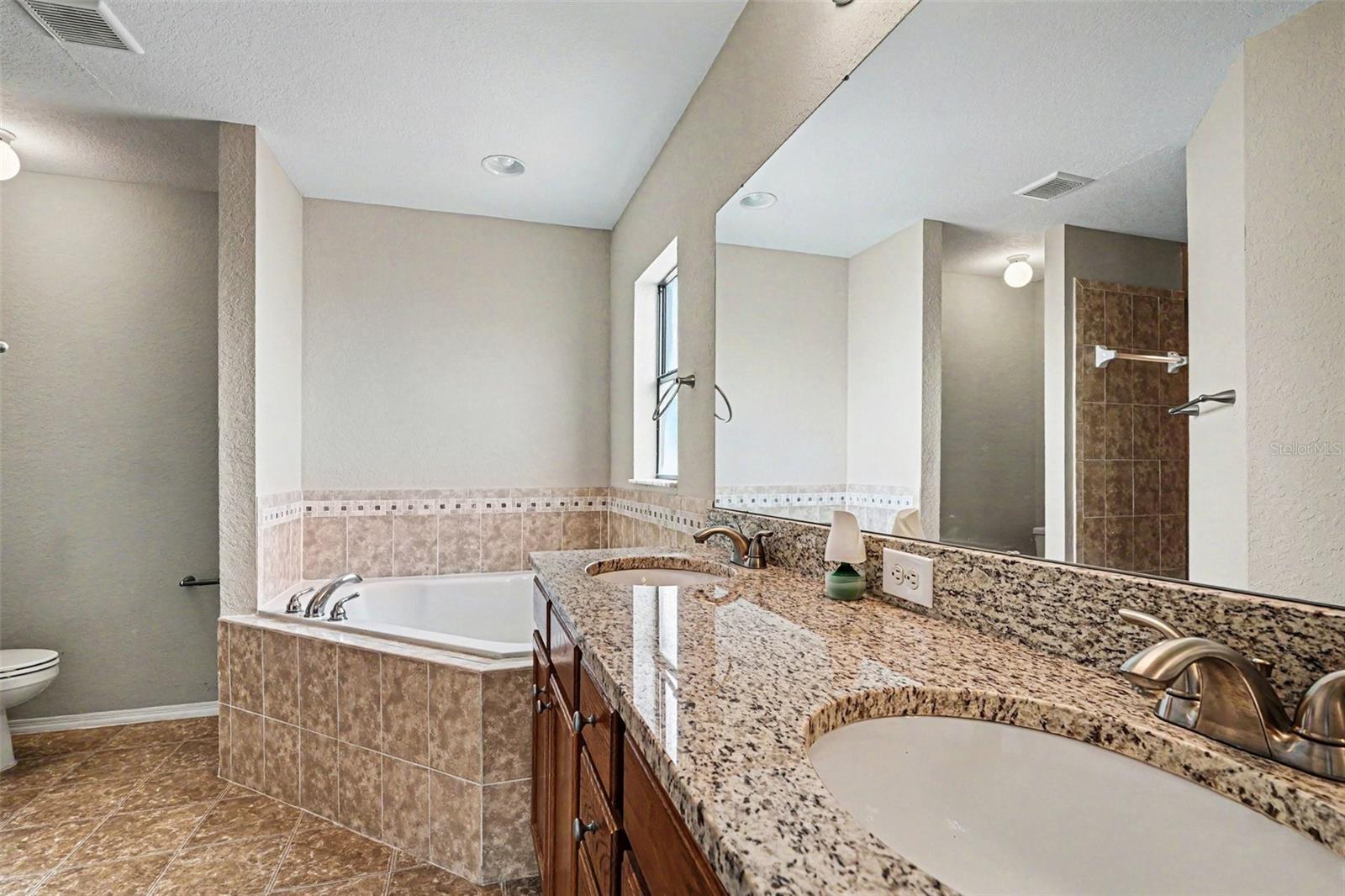 8187 WOODVINE CIR, LAKELAND, FL, 33810