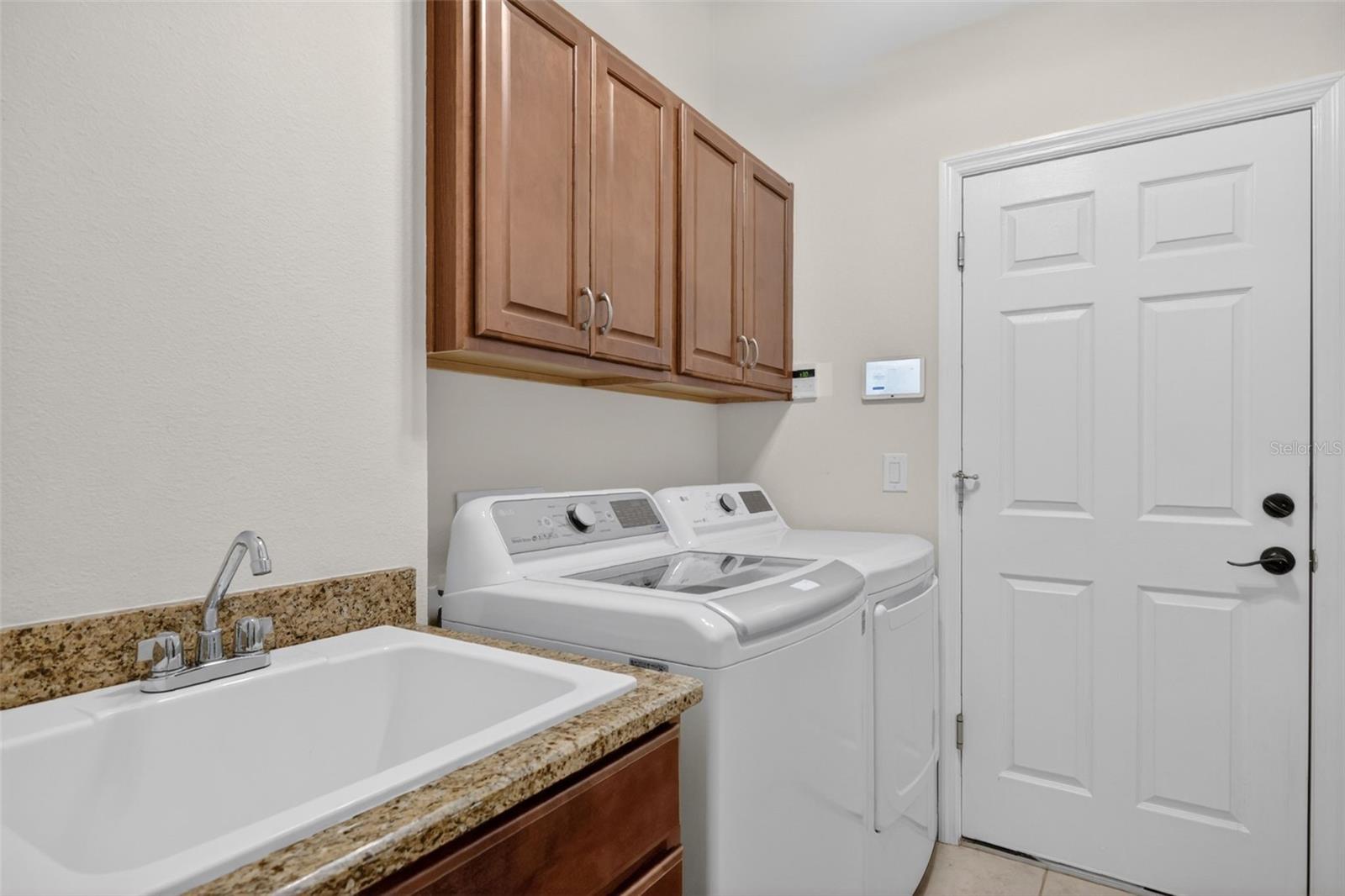 8237 BRIDGEPORT BAY CIR, MOUNT DORA, FL, 32757