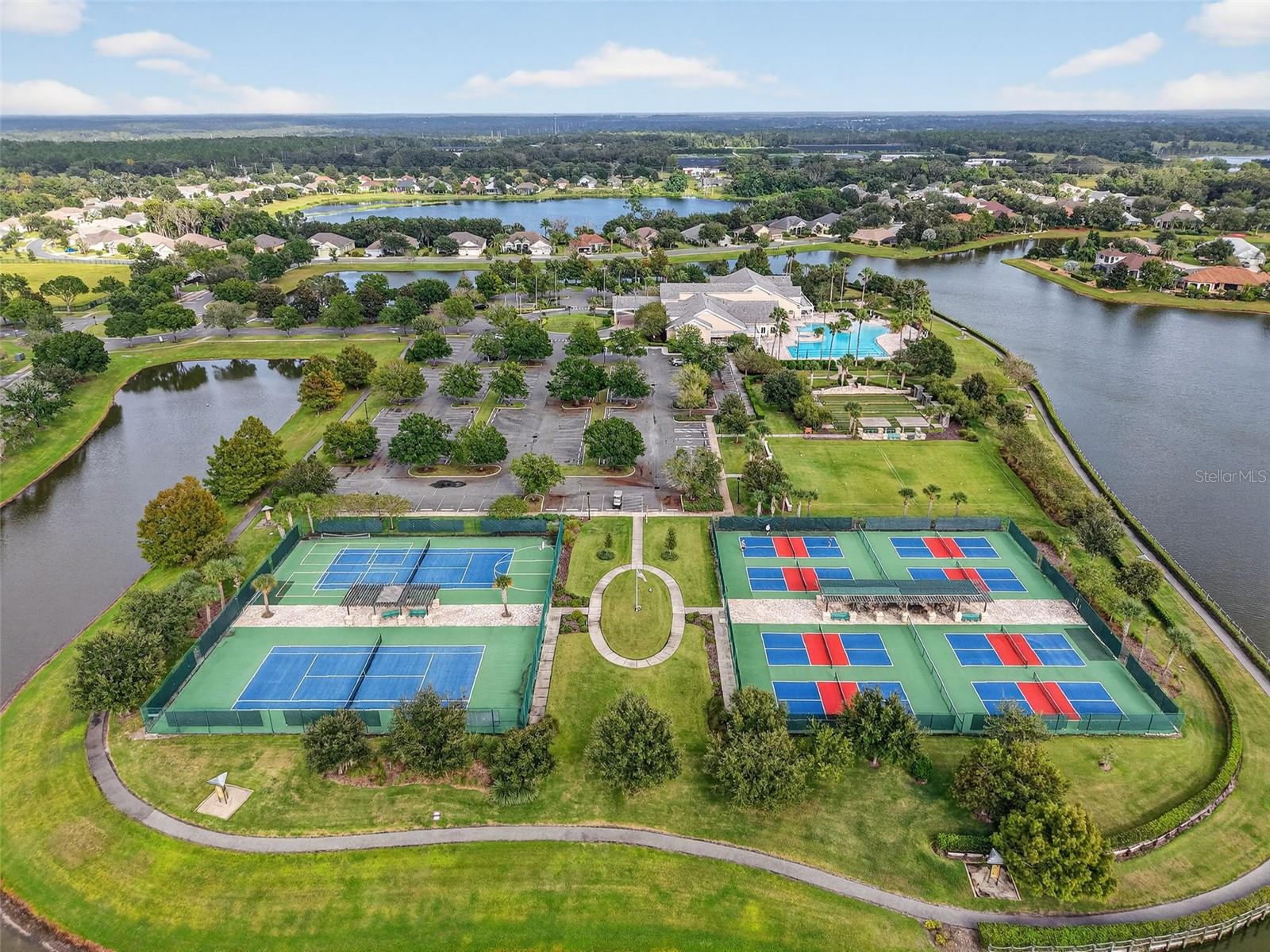 8237 BRIDGEPORT BAY CIR, MOUNT DORA, FL, 32757