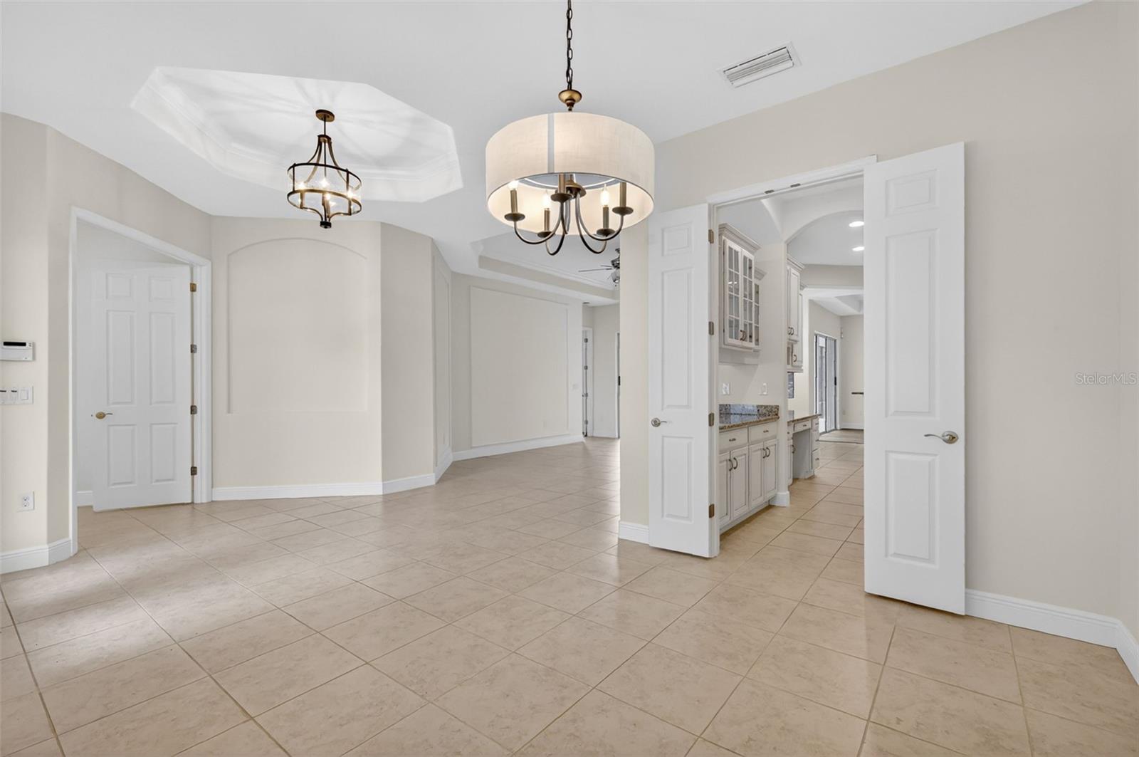 8237 BRIDGEPORT BAY CIR, MOUNT DORA, FL, 32757