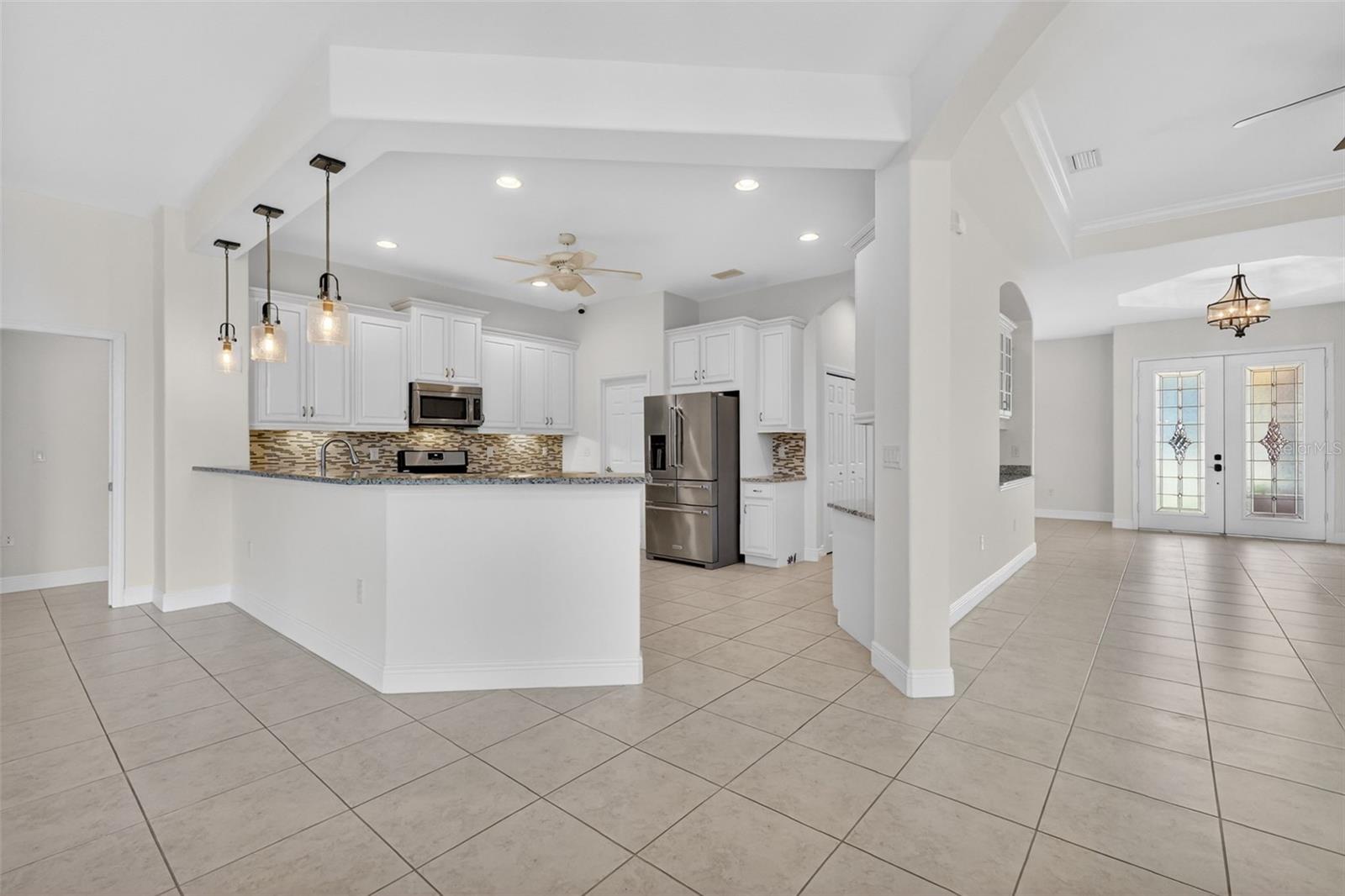 8237 BRIDGEPORT BAY CIR, MOUNT DORA, FL, 32757