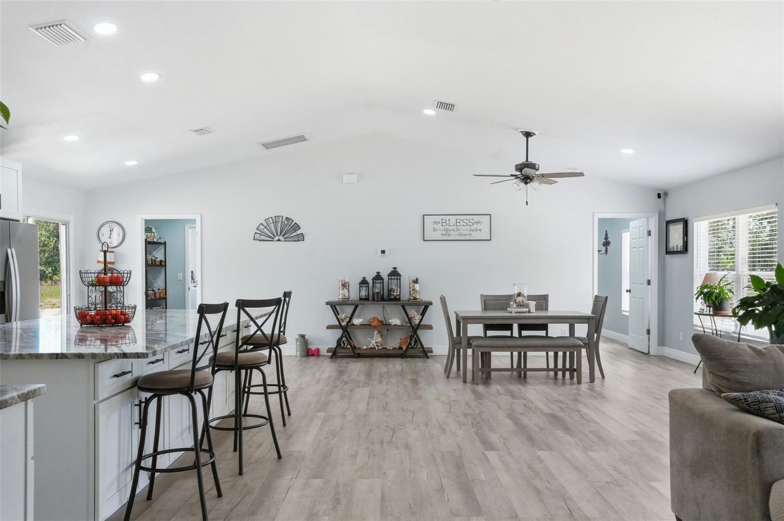 6649 W LINDEN DR, HOMOSASSA, FL, 34446