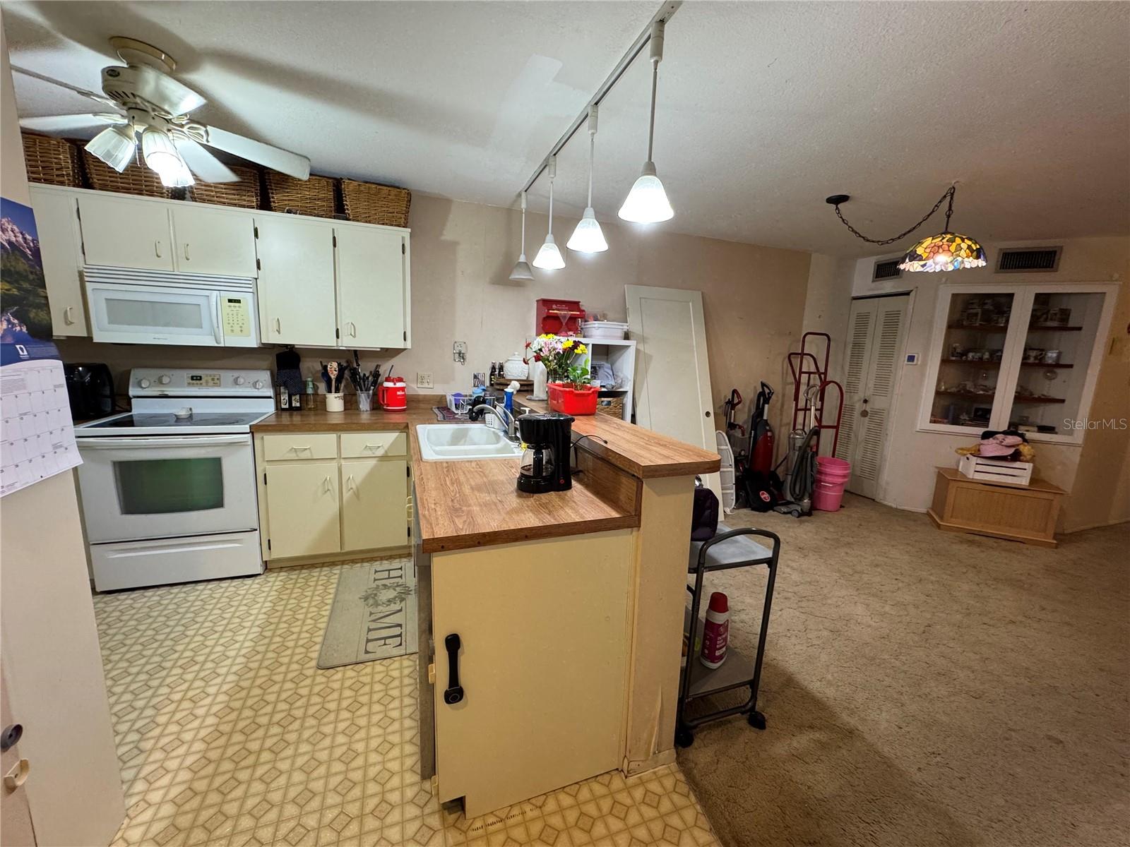 2372 OAK PARK WAY #104, ORLANDO, FL, 32822