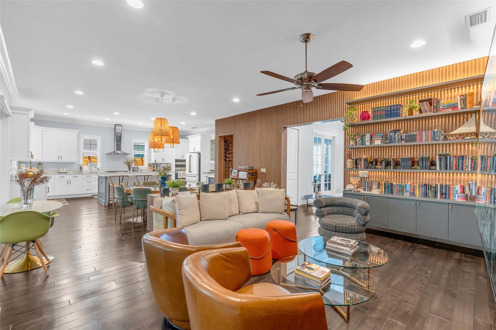 1126 EDWARDS LN, ORLANDO, FL, 32804