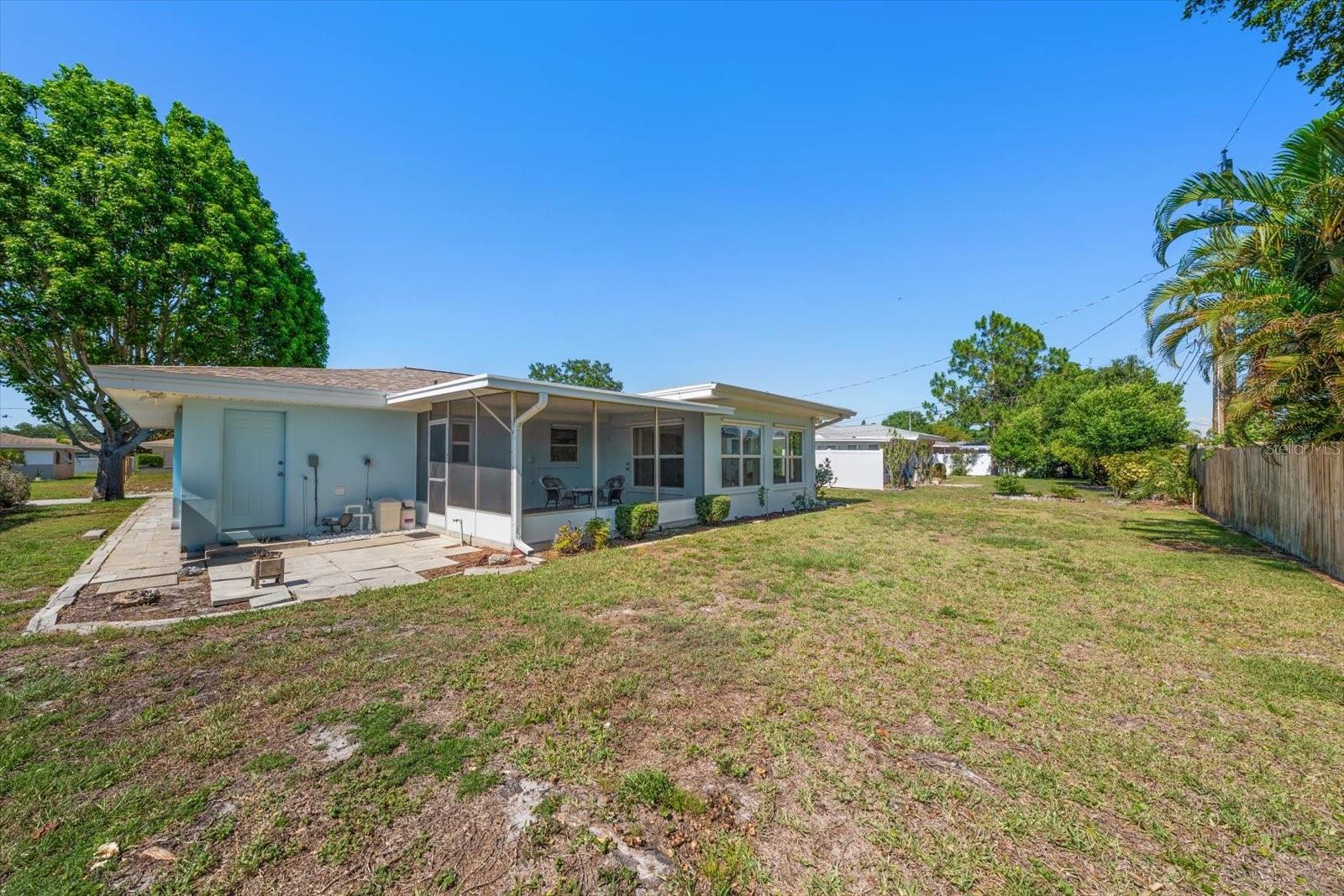 2019 KENMOORE DR, CLEARWATER, FL, 33764