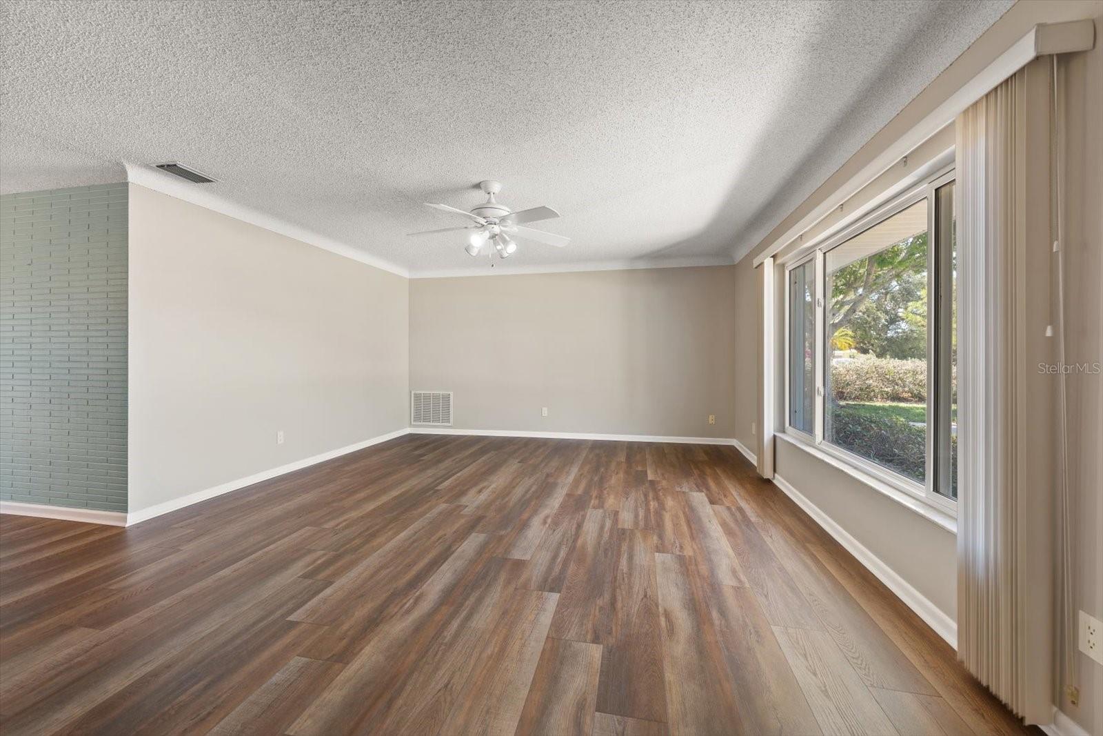 2019 KENMOORE DR, CLEARWATER, FL, 33764