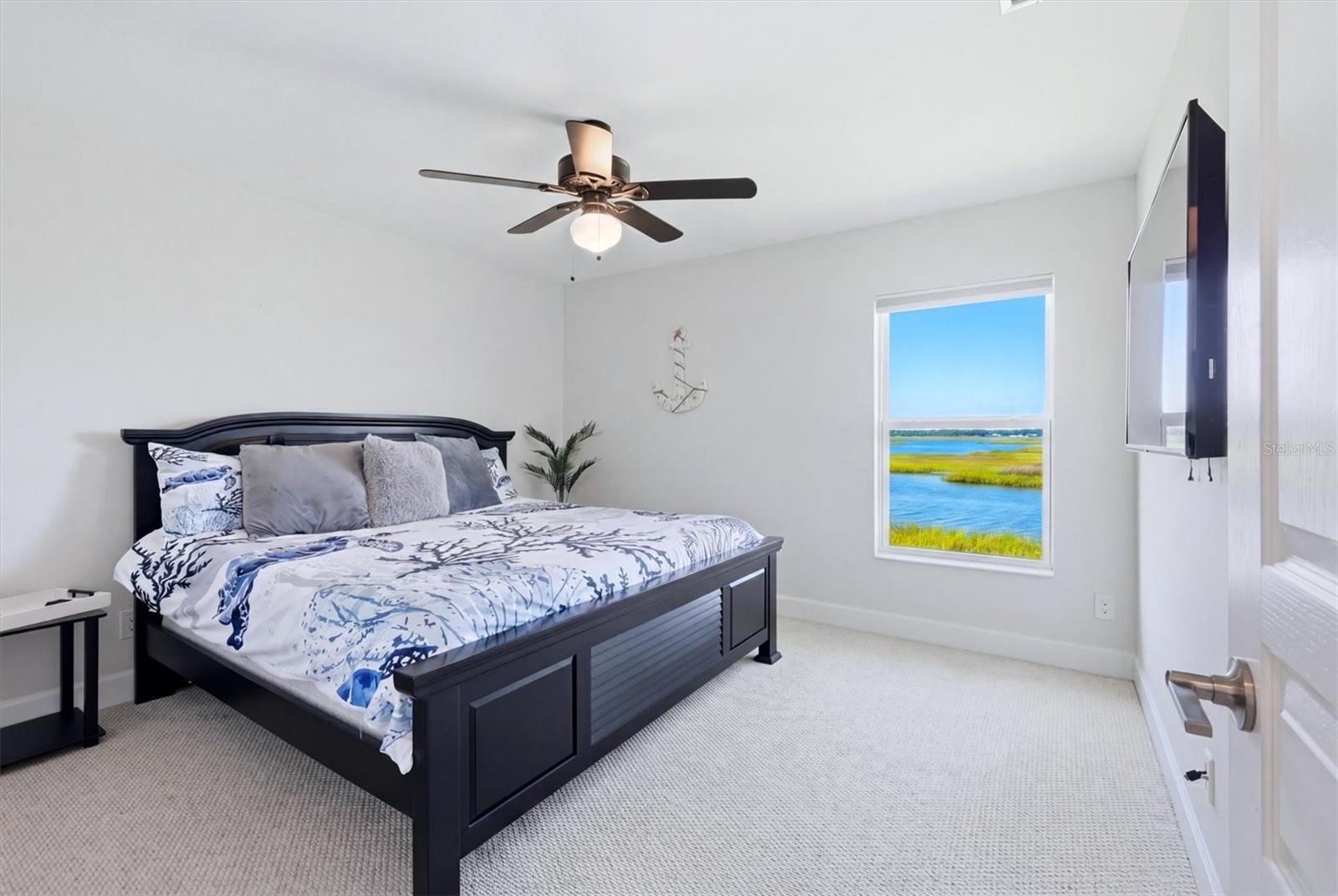 15738 APPLEWHITE CIR, PORT CHARLOTTE, FL, 33981