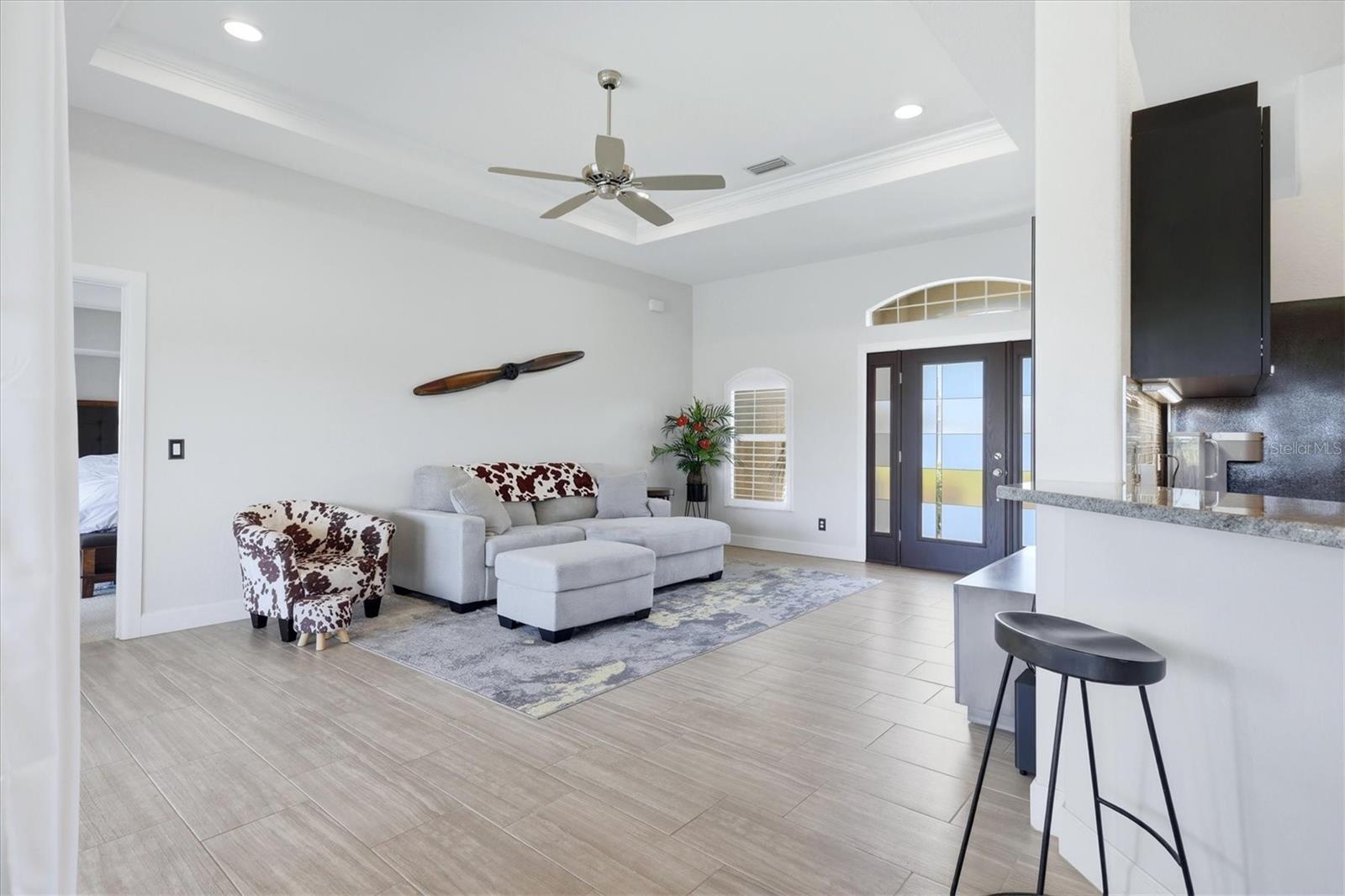 15738 APPLEWHITE CIR, PORT CHARLOTTE, FL, 33981