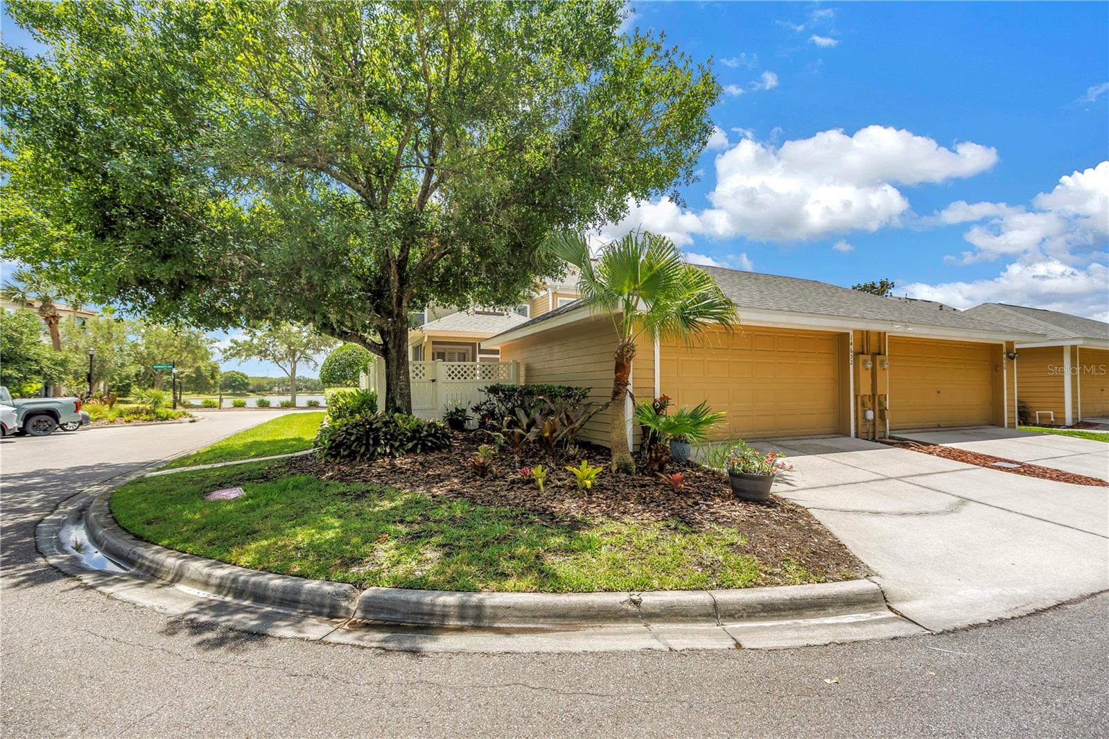 14652 BOURNEMOUTH RD, TAMPA, FL, 33626