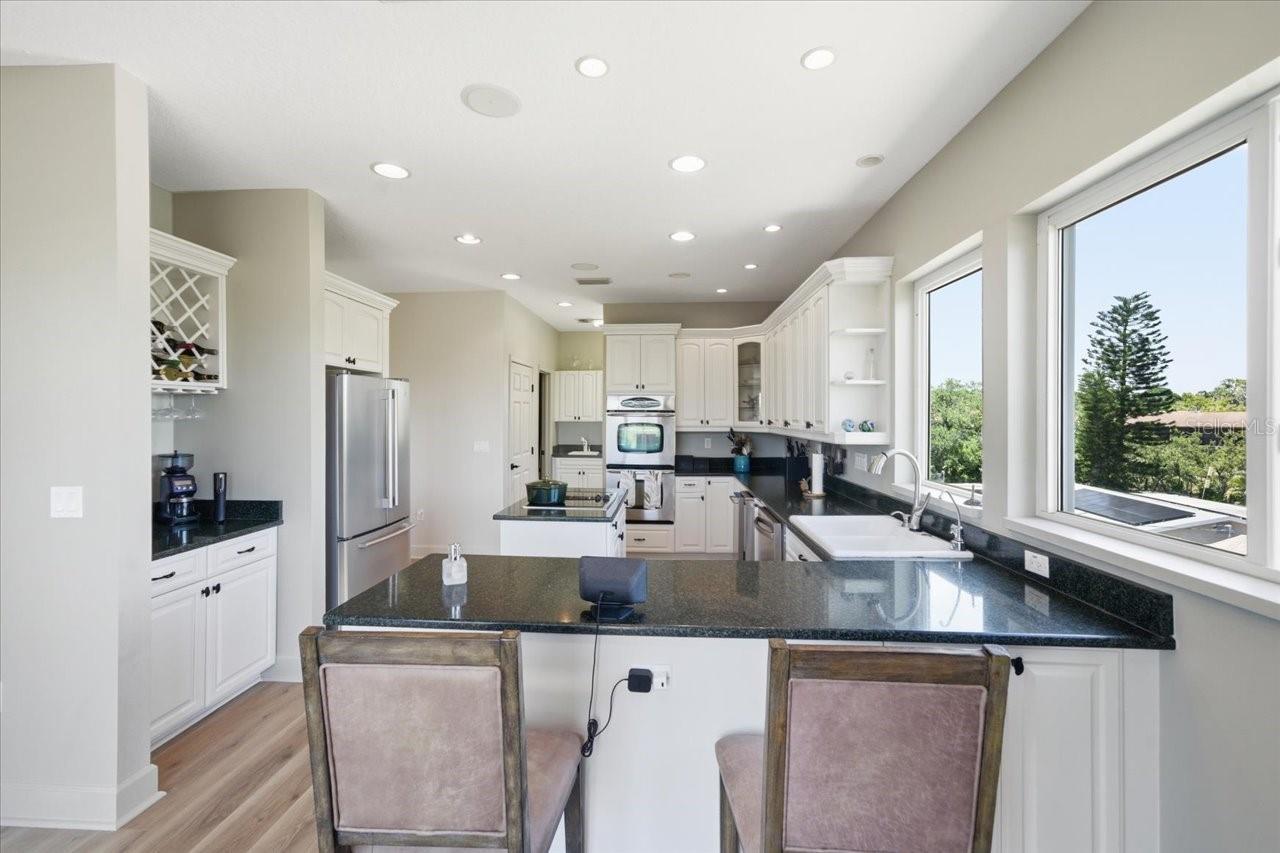 1130 S FLORIDA AVE, TARPON SPRINGS, FL, 34689