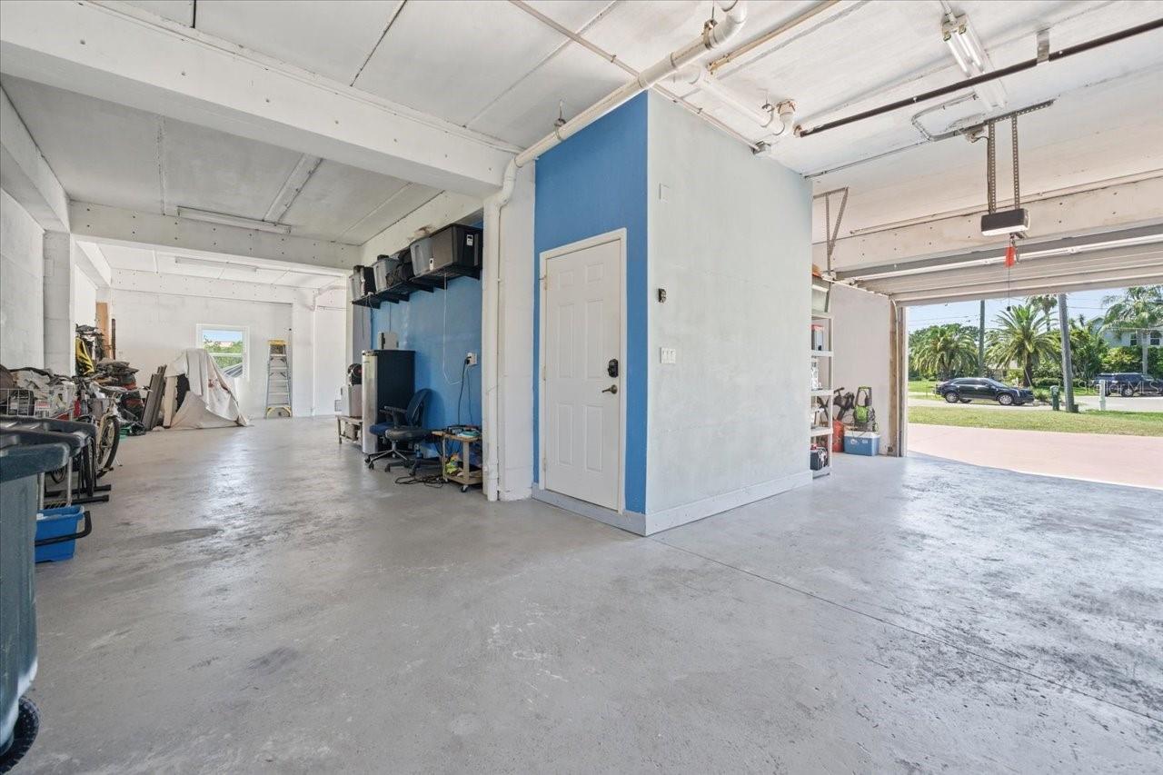1130 S FLORIDA AVE, TARPON SPRINGS, FL, 34689