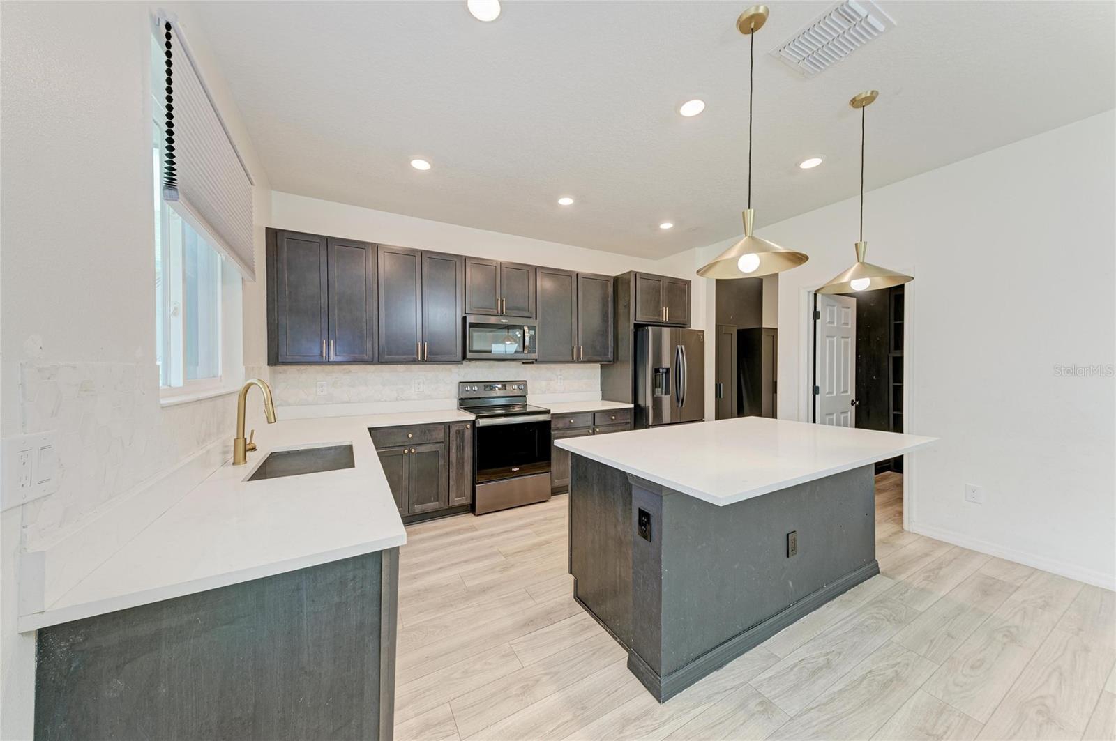 5826 143RD CT E, BRADENTON, FL, 34211