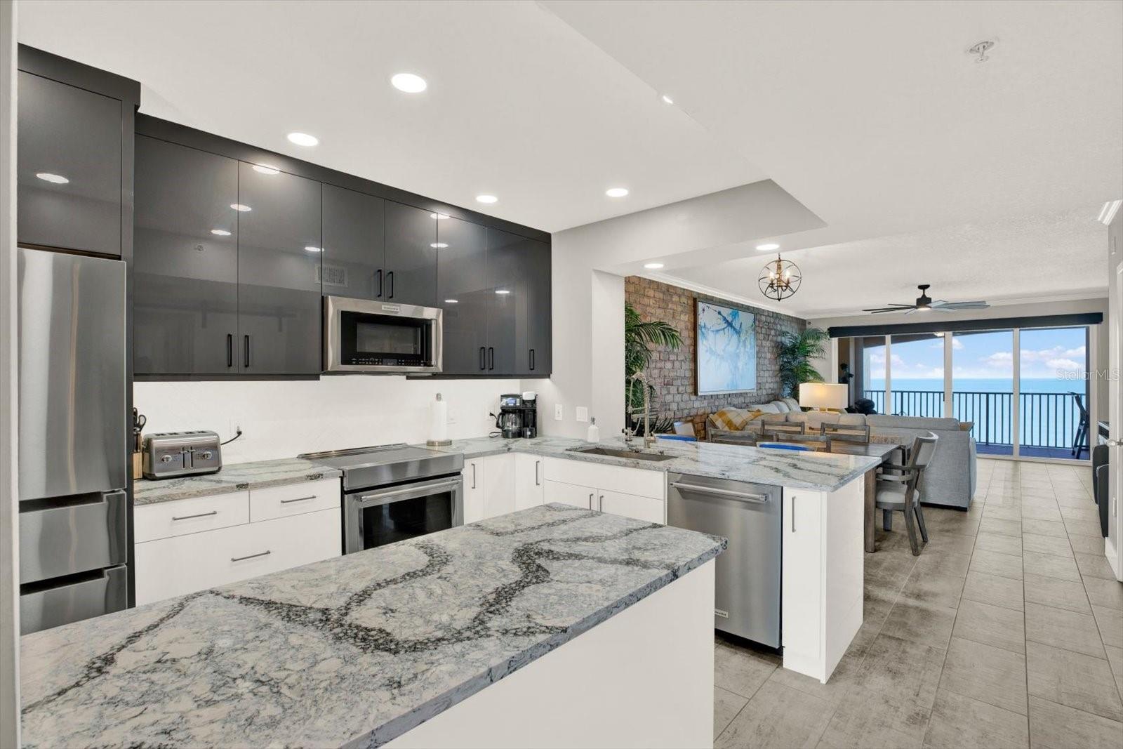 16450 GULF BLVD #763, NORTH REDINGTON BEACH, FL, 33708