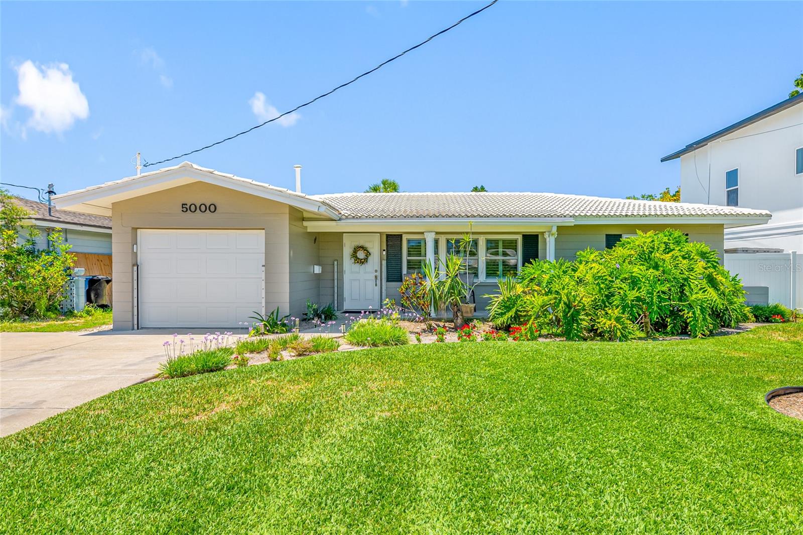 5000 VENETIAN BLVD NE, ST PETERSBURG, FL, 33703