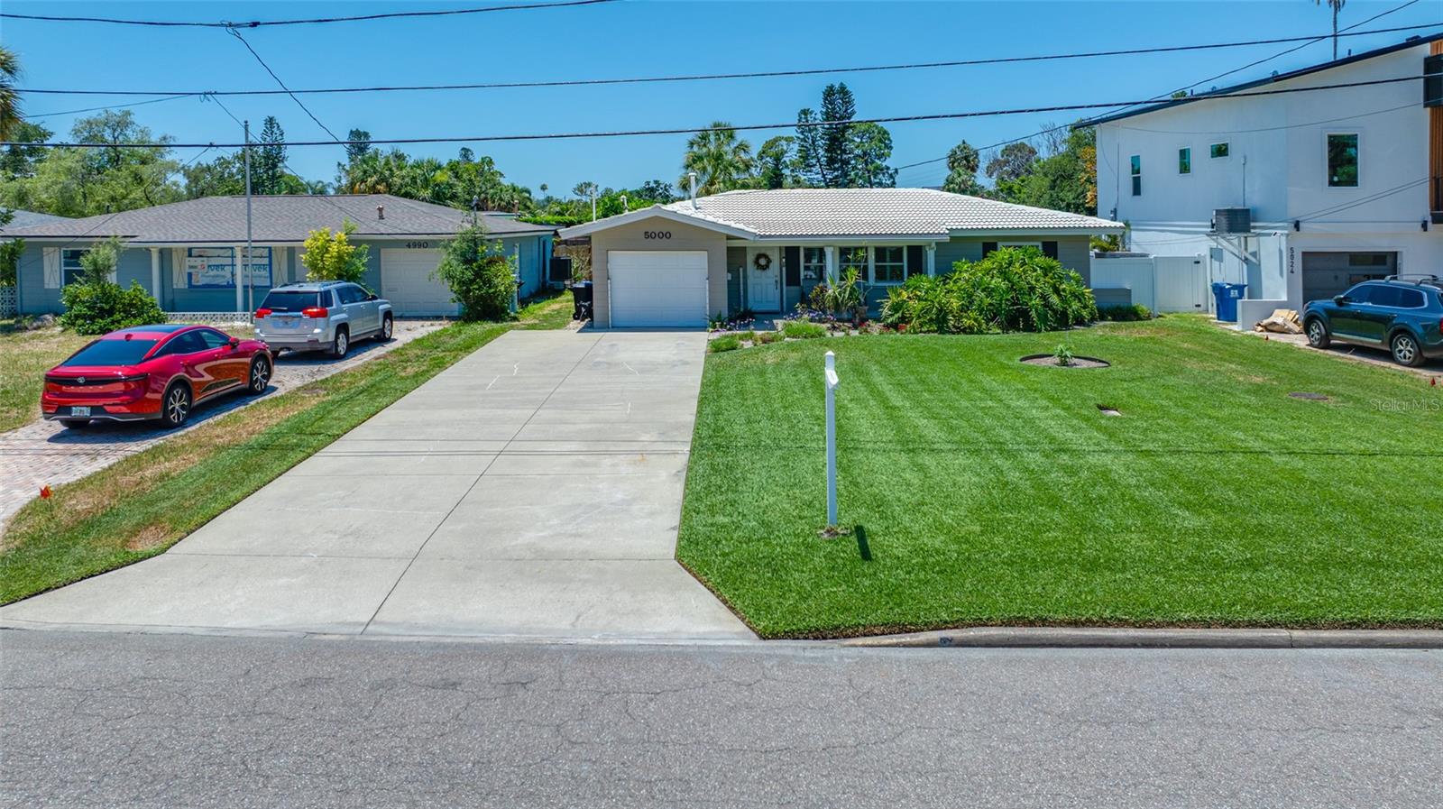 5000 VENETIAN BLVD NE, ST PETERSBURG, FL, 33703