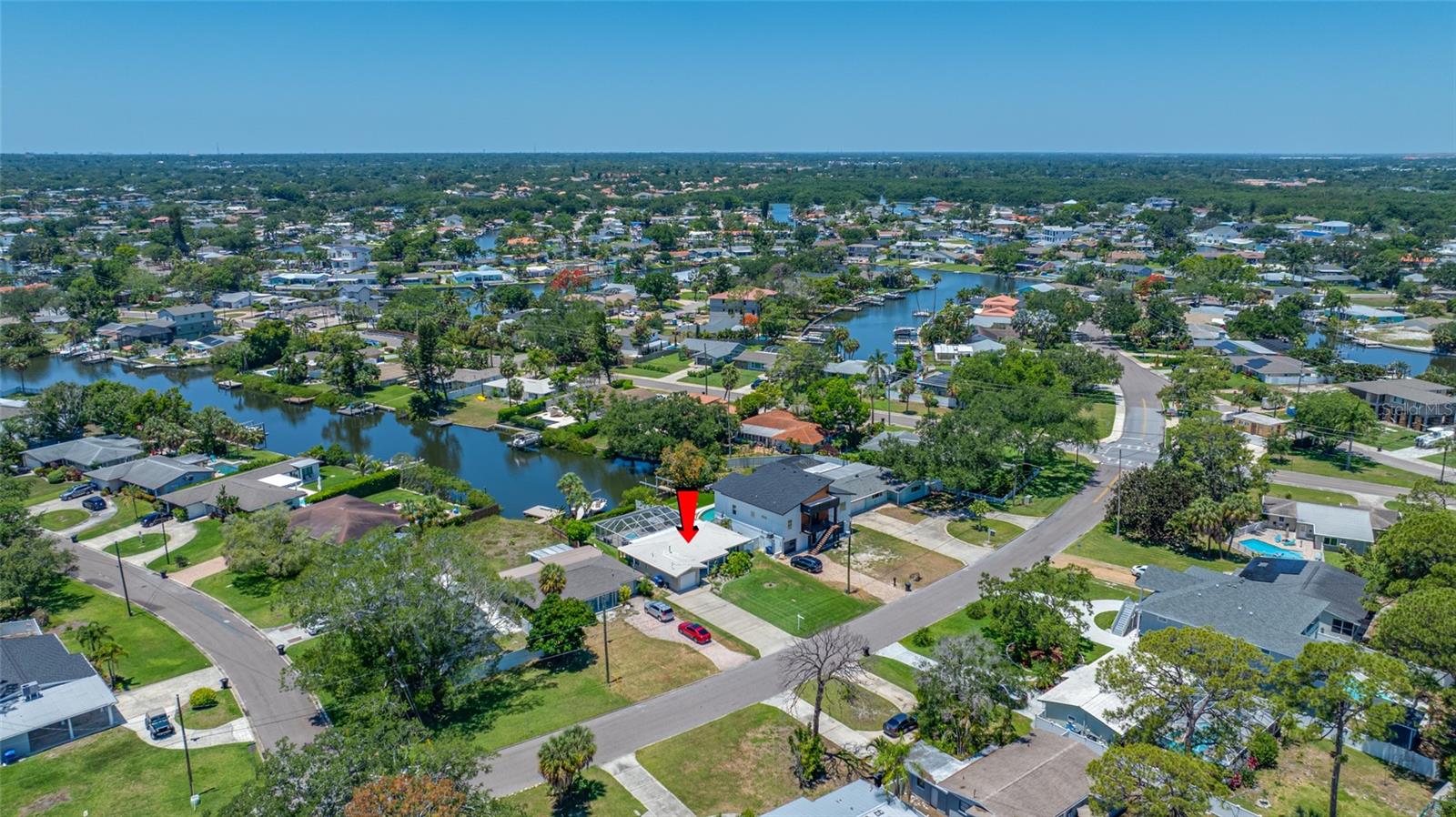 5000 VENETIAN BLVD NE, ST PETERSBURG, FL, 33703