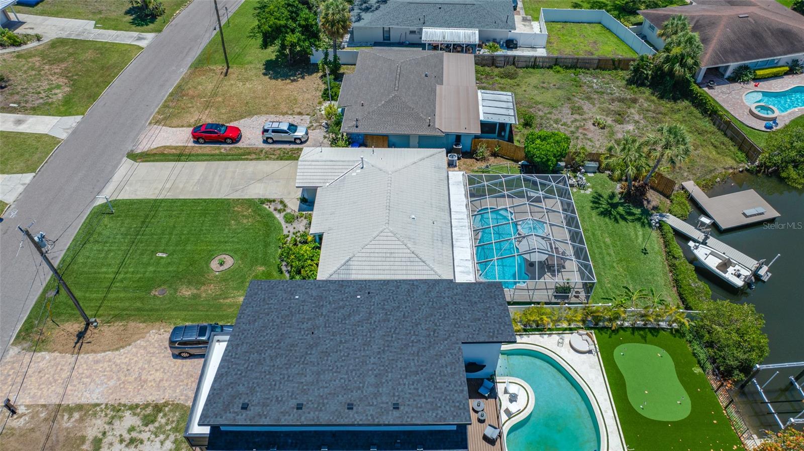 5000 VENETIAN BLVD NE, ST PETERSBURG, FL, 33703