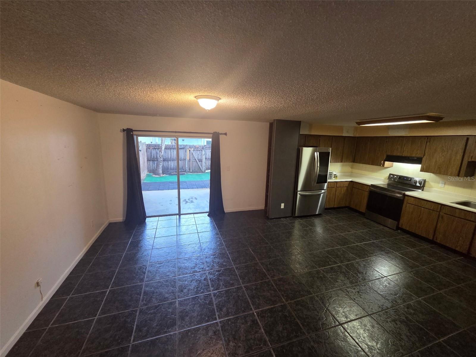 10019 N 52ND ST, TAMPA, FL, 33617