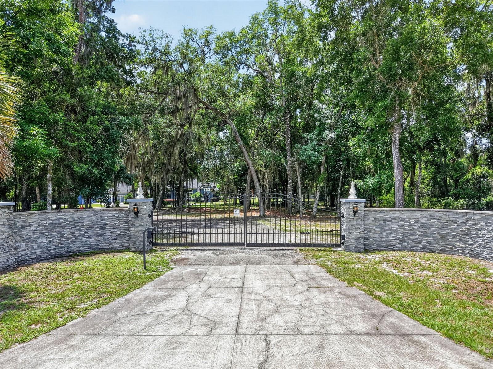 2110 HIGHLAND PARK RD, DELAND, FL, 32720