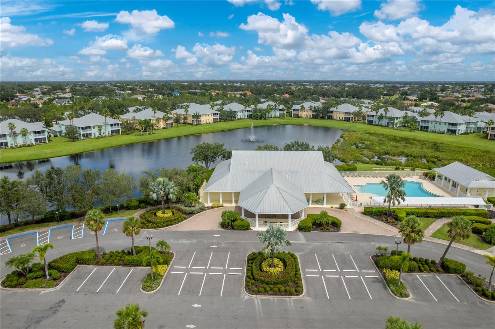 25534 HERITAGE LAKE BLVD, PUNTA GORDA, FL, 33983