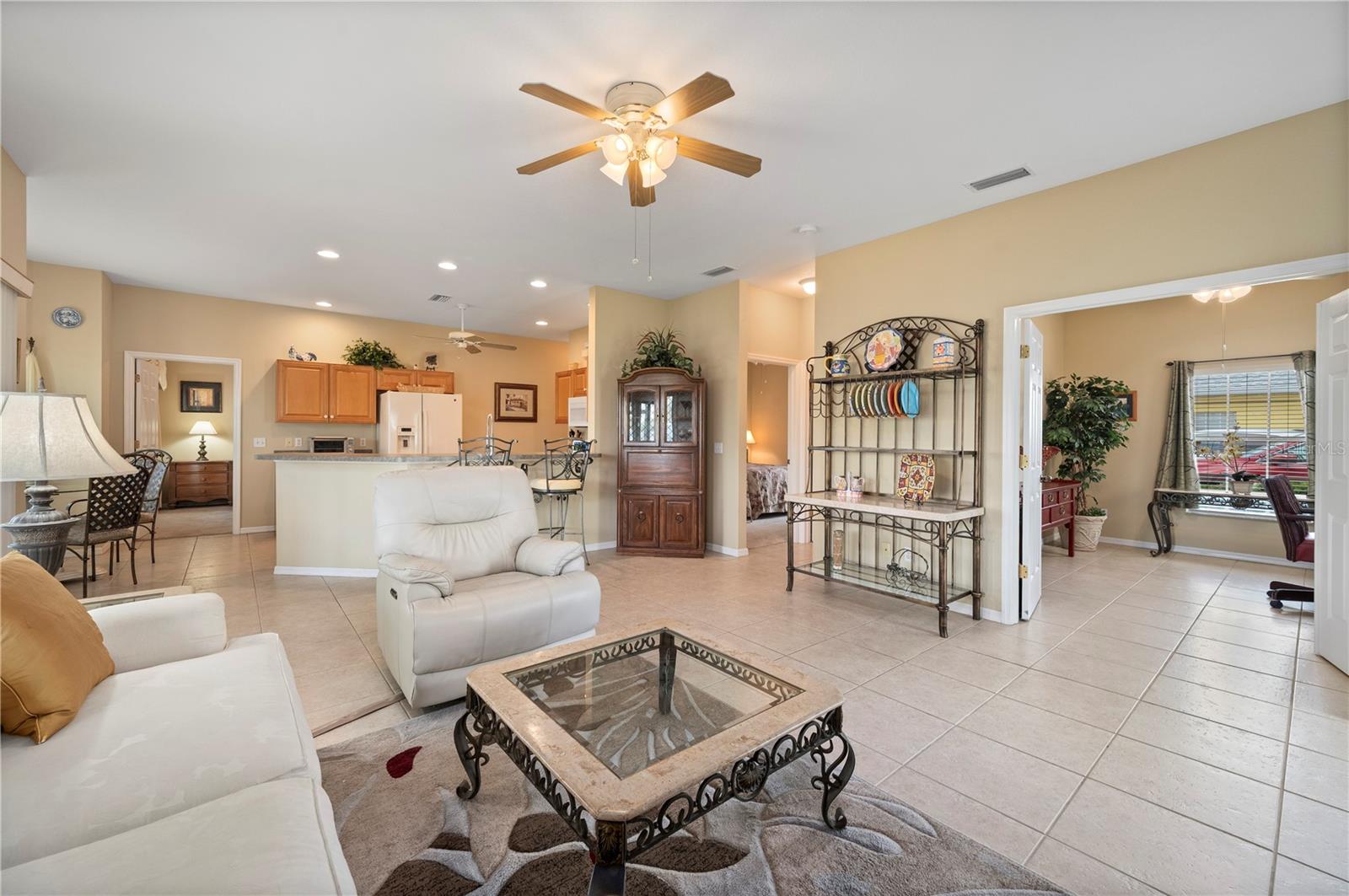 25534 HERITAGE LAKE BLVD, PUNTA GORDA, FL, 33983