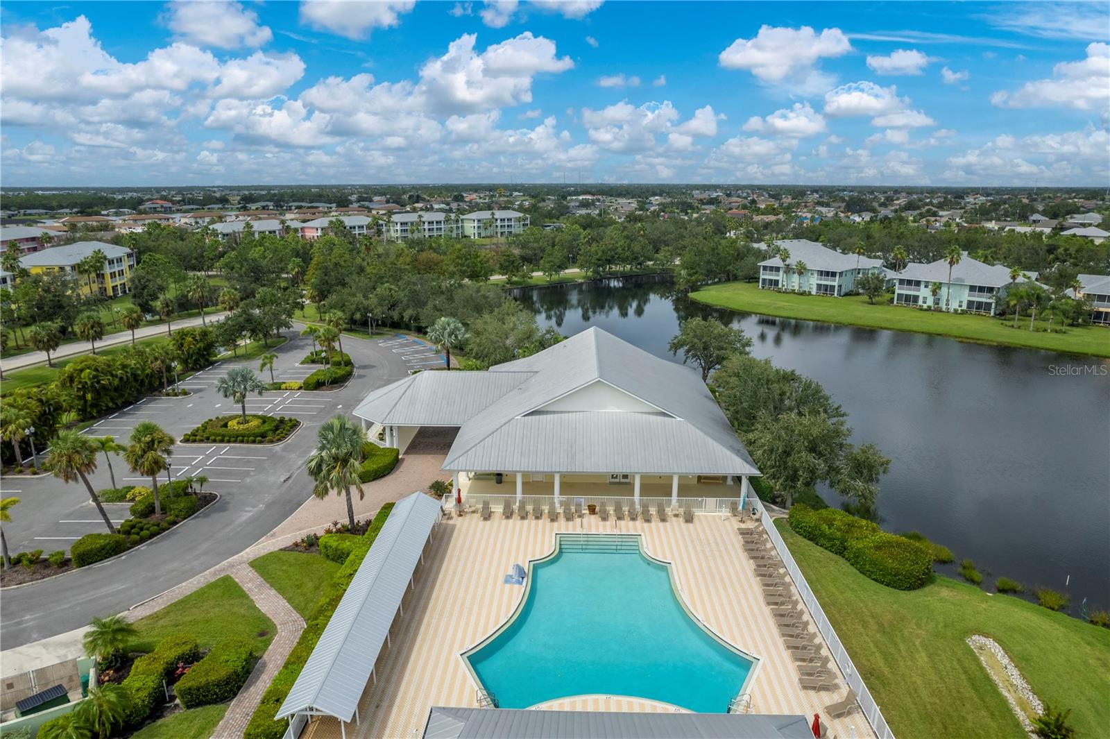 25534 HERITAGE LAKE BLVD, PUNTA GORDA, FL, 33983