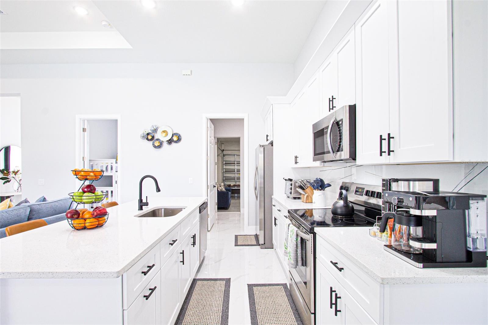 836 NE 6TH PL, CAPE CORAL, FL, 33909