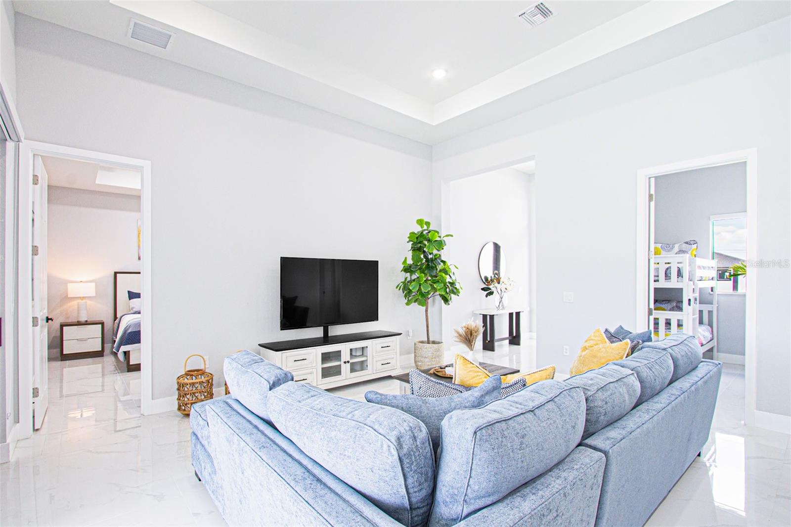 836 NE 6TH PL, CAPE CORAL, FL, 33909