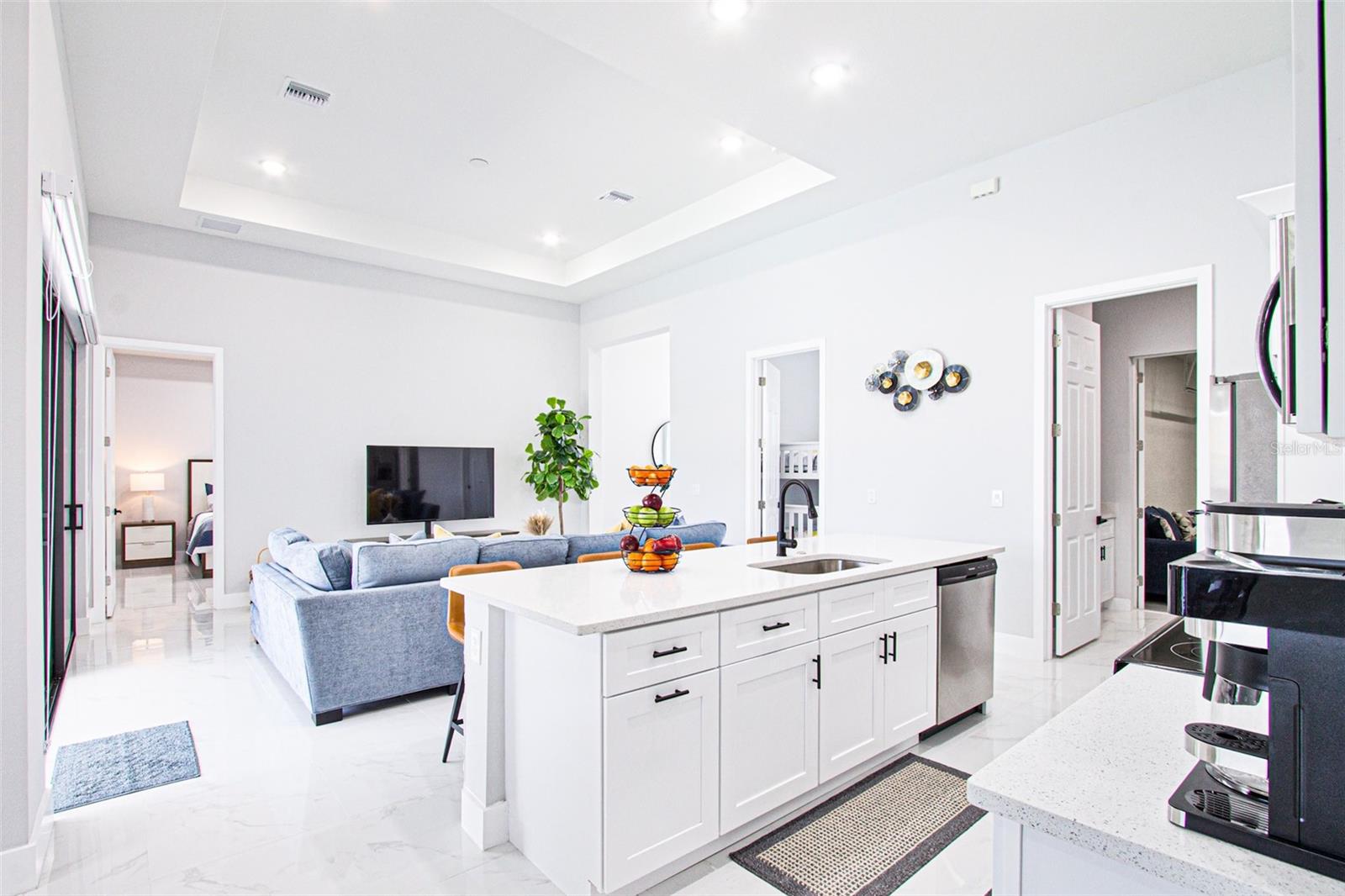 836 NE 6TH PL, CAPE CORAL, FL, 33909