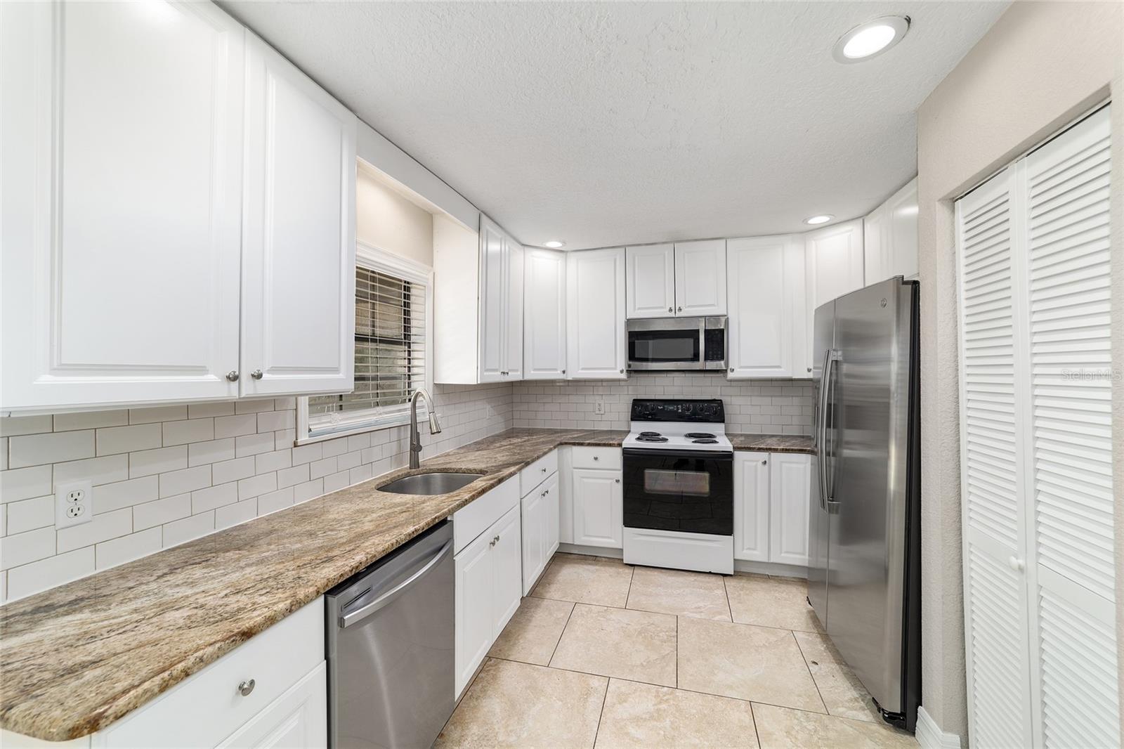 35 PINE CIR, OCALA, FL, 34472