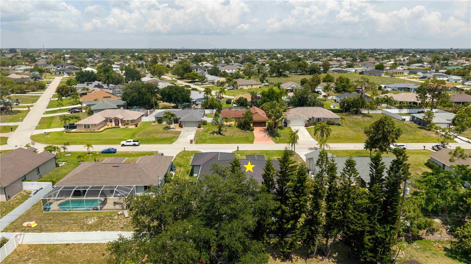 812 SW 14TH AVE, CAPE CORAL, FL, 33991