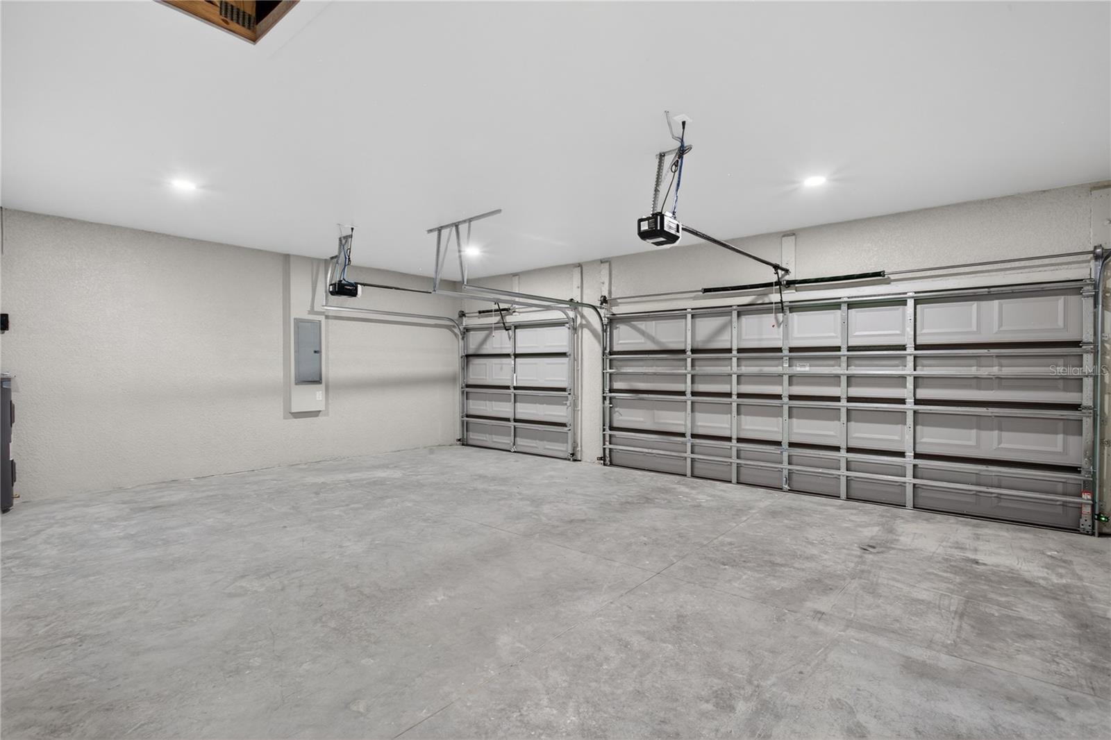 812 SW 14TH AVE, CAPE CORAL, FL, 33991
