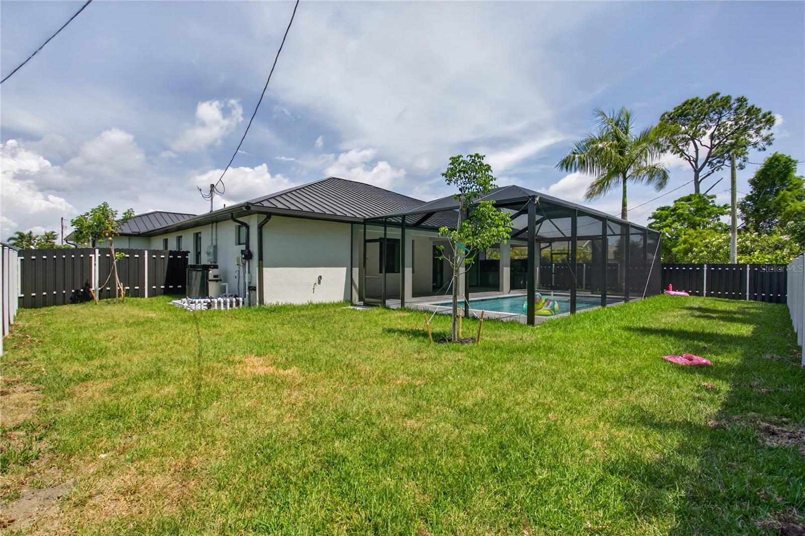 812 SW 14TH AVE, CAPE CORAL, FL, 33991