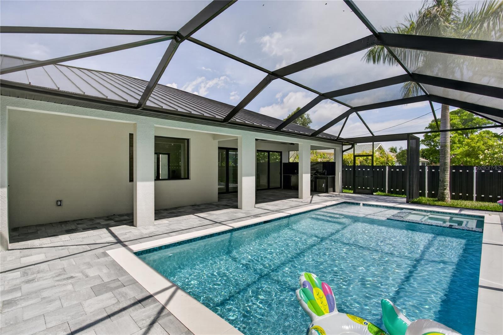 812 SW 14TH AVE, CAPE CORAL, FL, 33991